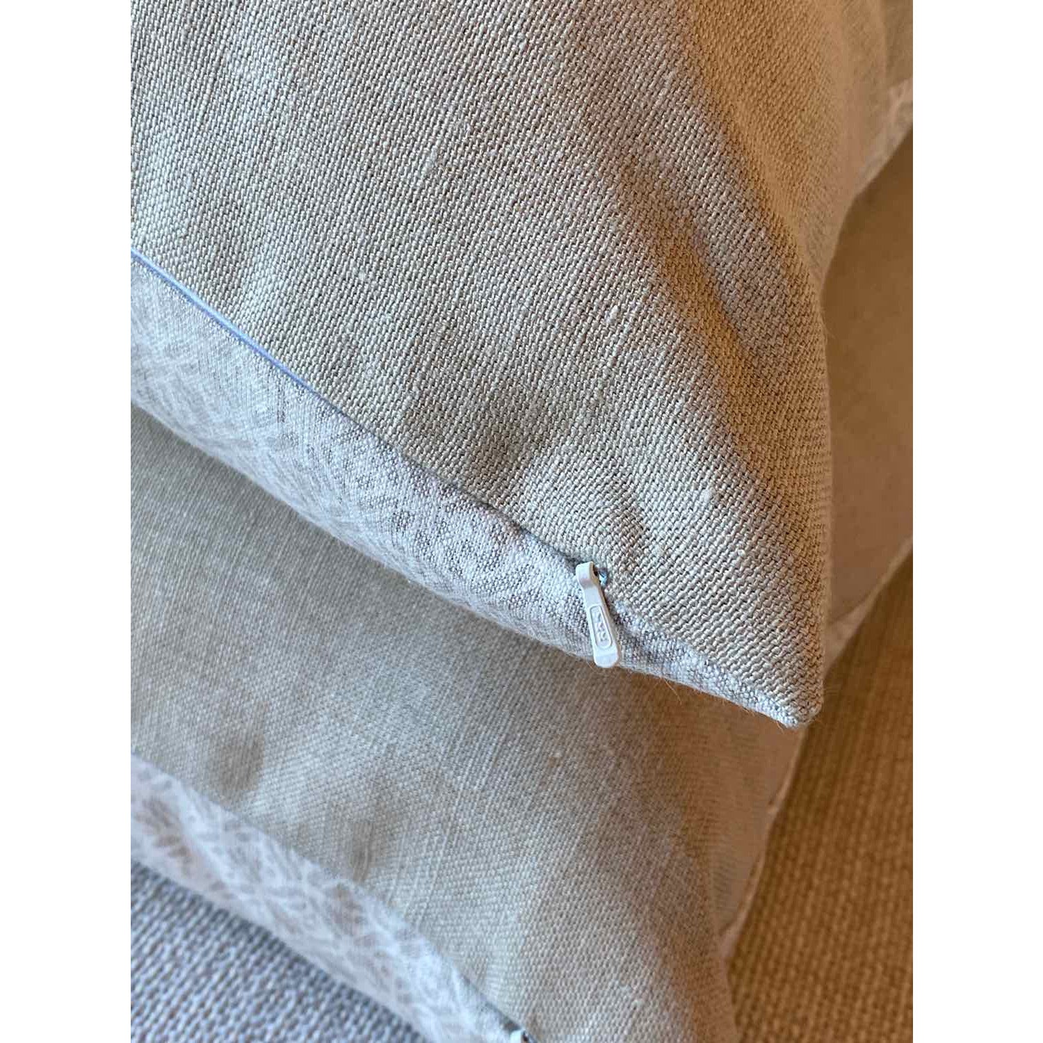 Pair of Custom Biege & White Linen Pillows - colletteconsignment.com
