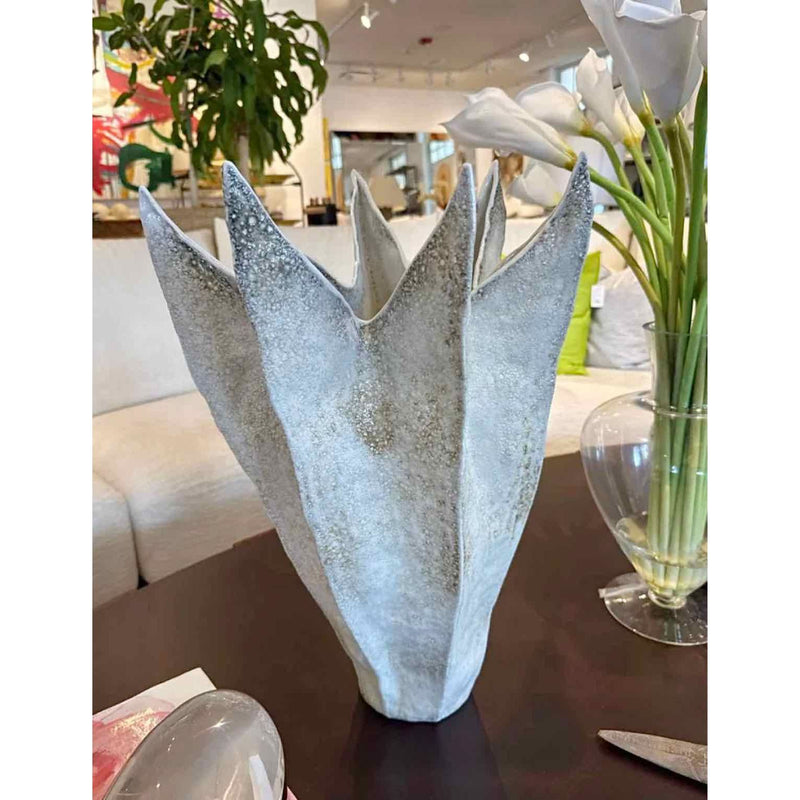 Amaryllis Porcelain Vase by Global Views