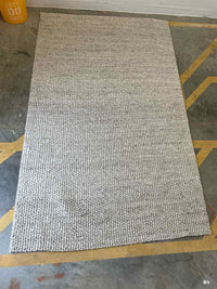 5' x 8' Chunky Knotted Gray Wool Rug #63