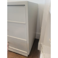 6-Drawer Painted Beech Williams Dresser w/ Acrylic Pulls by Vanguard (AS IS)