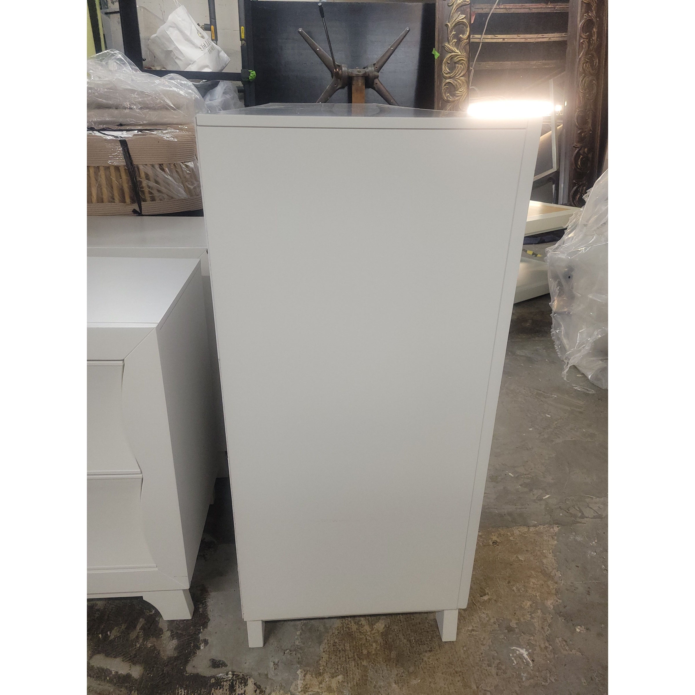 Contemporary White Wood Dovetailed 8-Drawer Dresser (As Is)