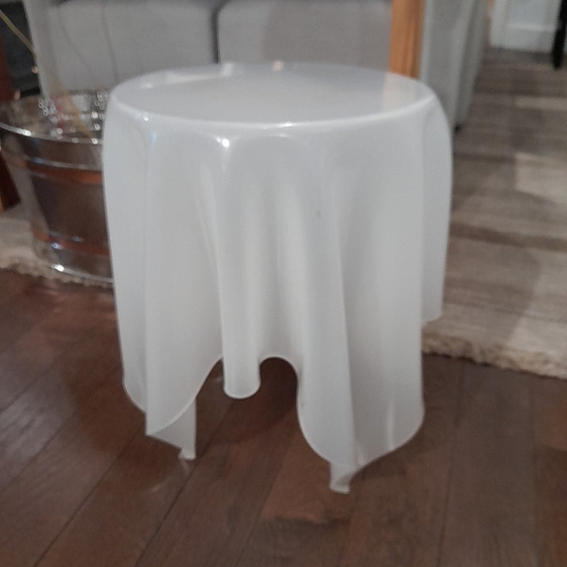 Illusion Ice Acrilic Side Table, 16"DX18"H