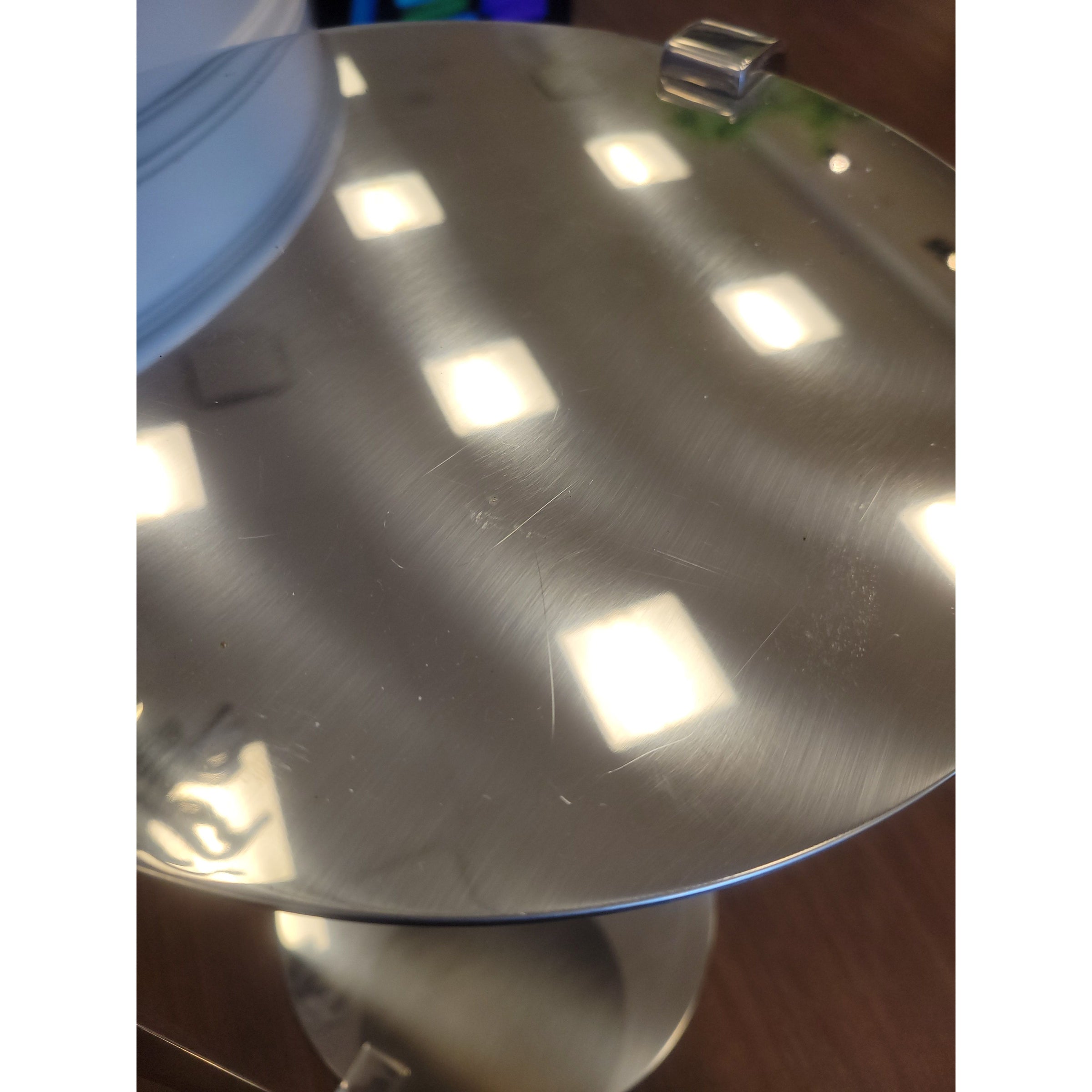 'Air' Stainless Steel Disk Table Attrib. to CasaDesus Barcelona