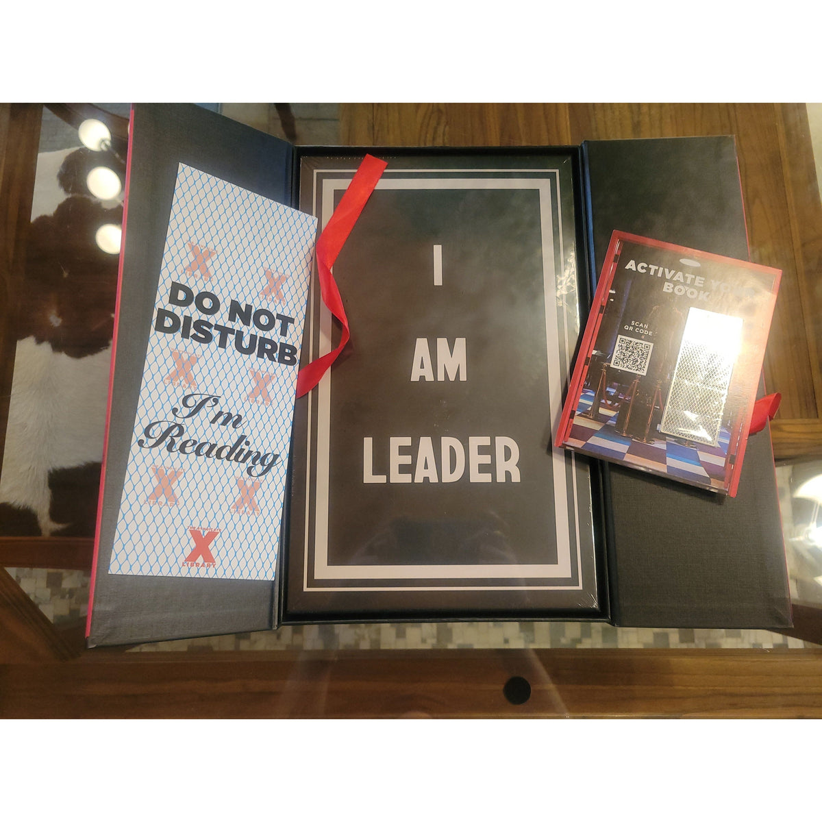 'I Am Leader' Book Series Box Set by Chris Collins