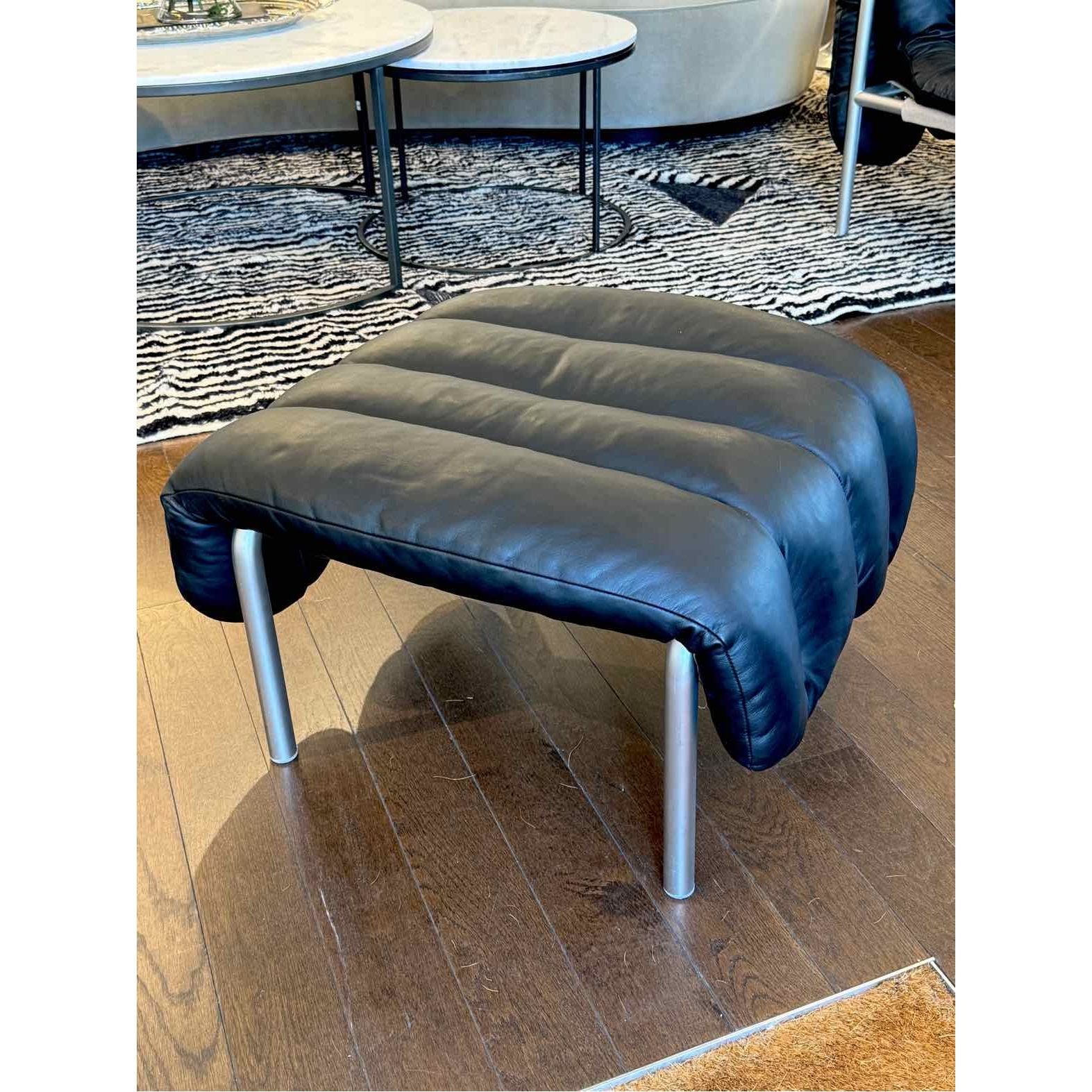 D2CZ2TZH-'Puffy' Ottoman, Black Leather / Stainless, Art. no. 20352 Design by Fa