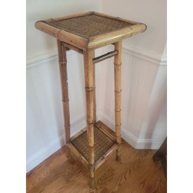 Woven Reed Display Pedestal