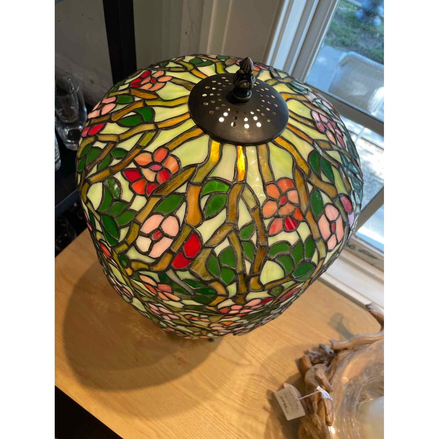 Bronze Table Lamp w/ Tiffany Style Floral Stained Glass Shade
