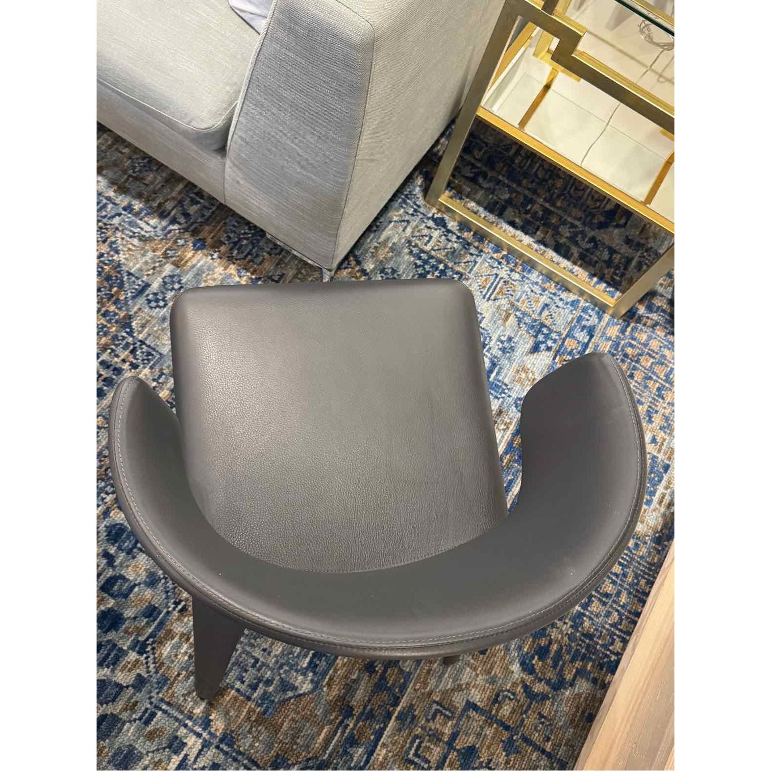 Pair of Black Leather Hola 367 Chairs by Cassina