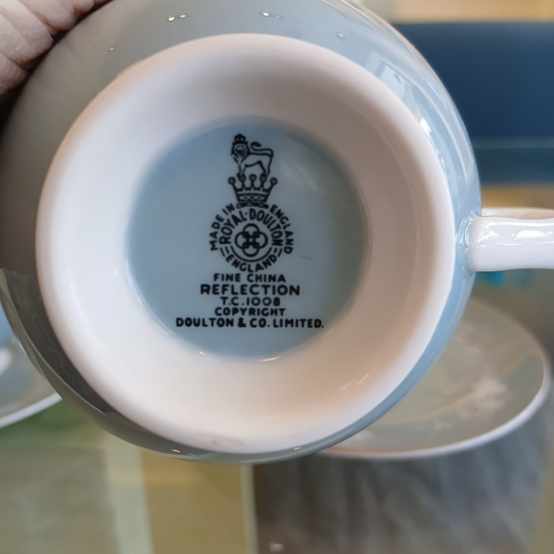 SET of 8 Coffee/Tea Cups w/ 8 Saucers by Royal Doulton "Reflection