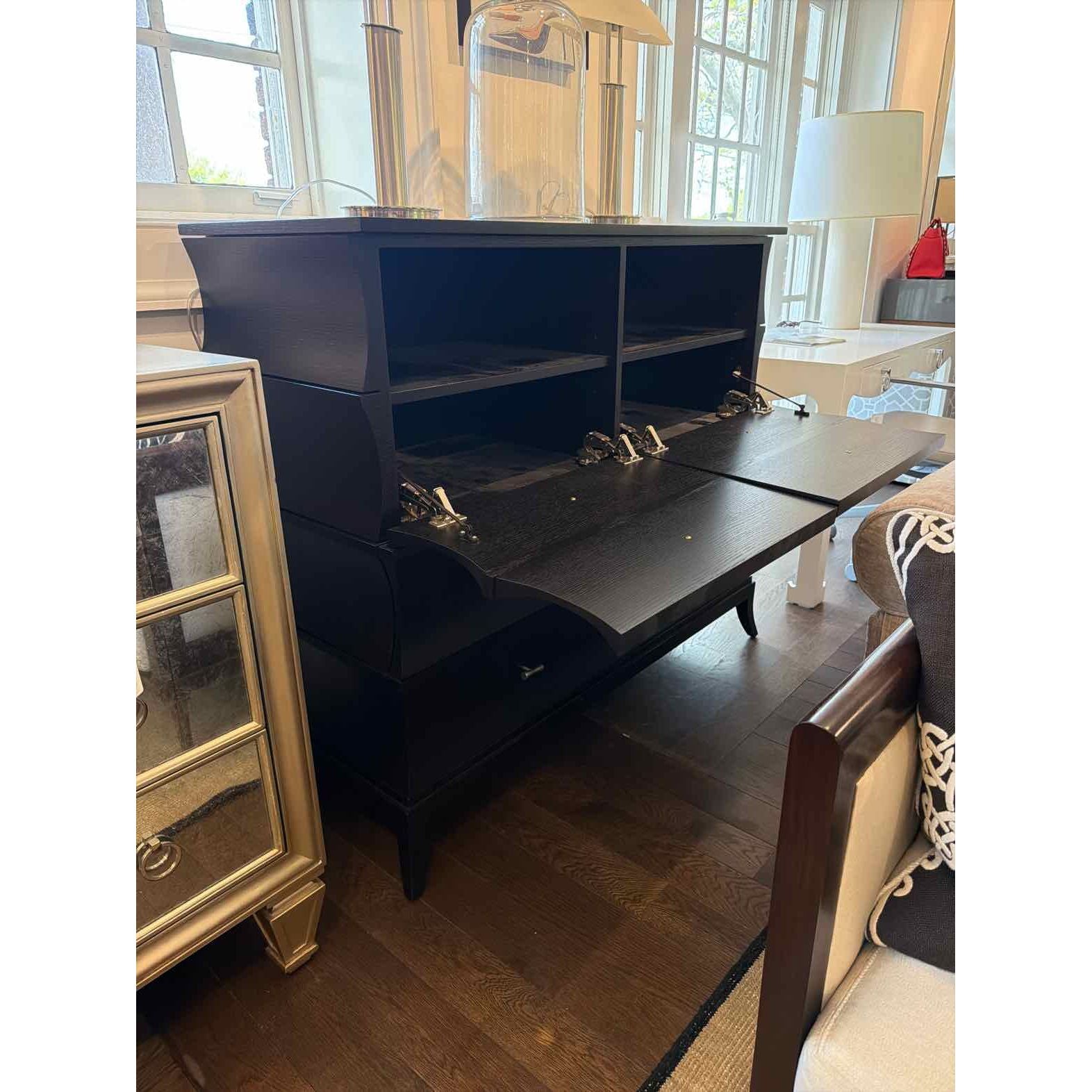 Custom Chocolate Stained Quartered Oak Standing Dresser w/ Fluted Sides - colletteconsignment.com