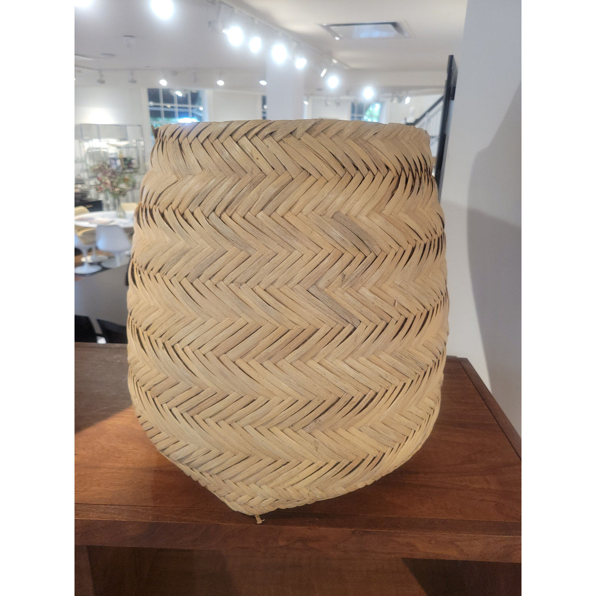 Natural Woven Seagrass Basket - colletteconsignment.com