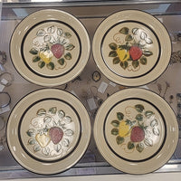 7-Pc Set of Plates - Strawberries Freezer to Oven Stoneware (AS IS) - colletteconsignment.com