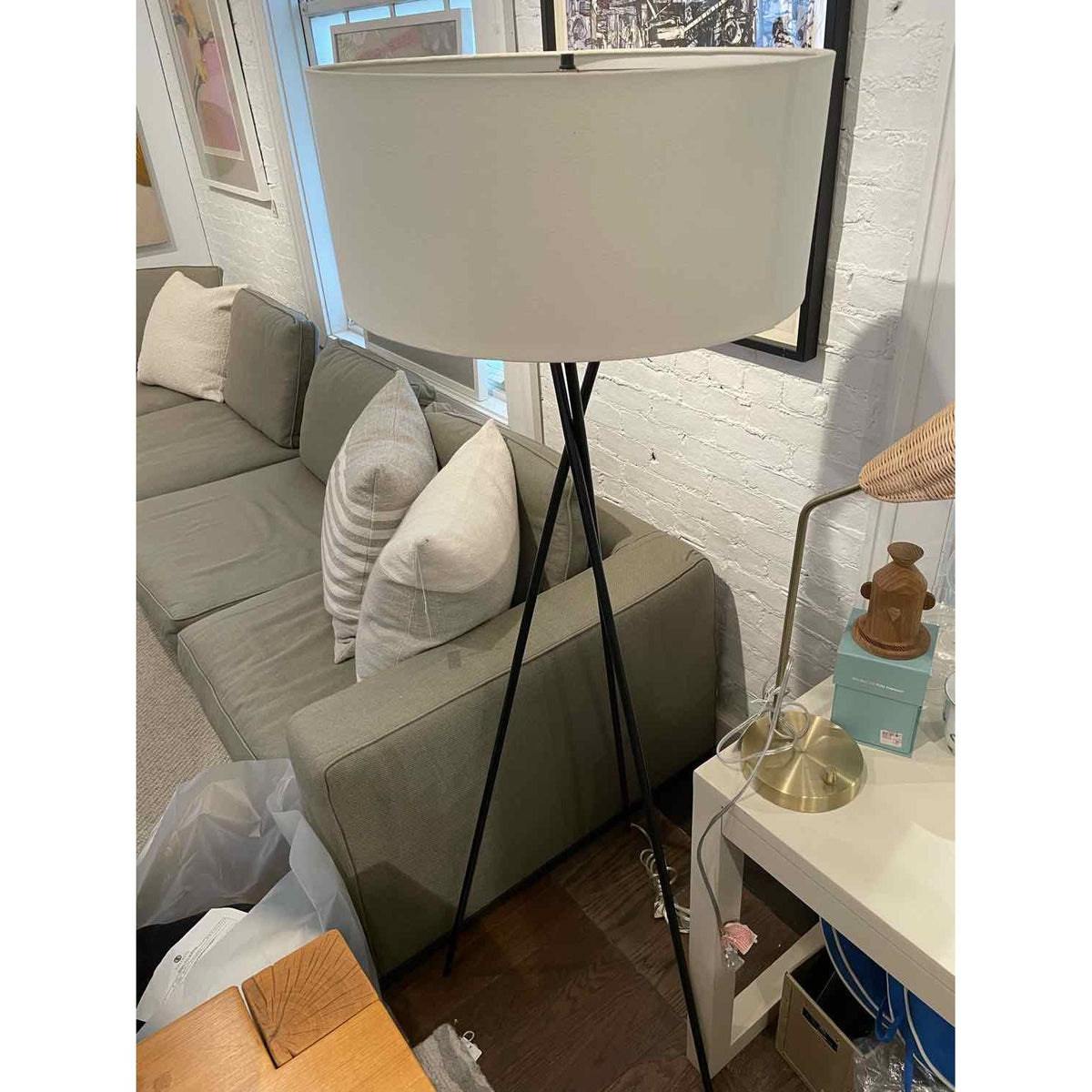 Black Metal Industrial Tripod Floor Lamp w/ White Shade