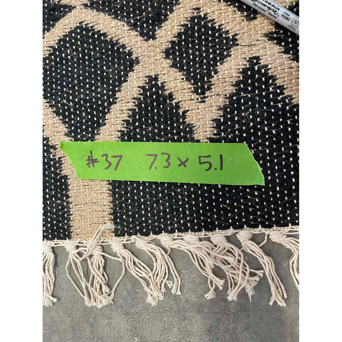 5' x 7.3' Double-Sided Black & Beige Loops Rug #37