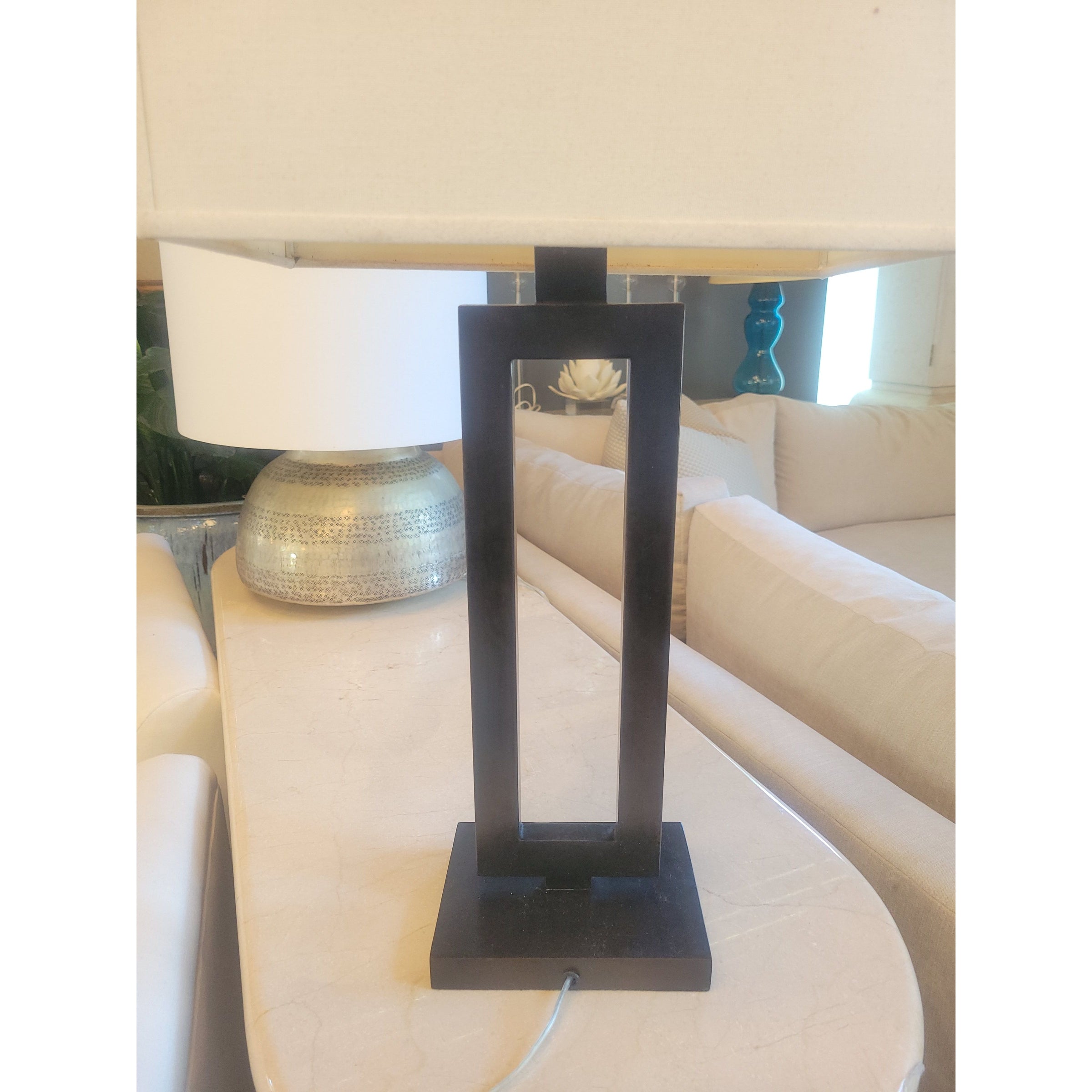 Black Metal Open Table Lamp w/ Shade
