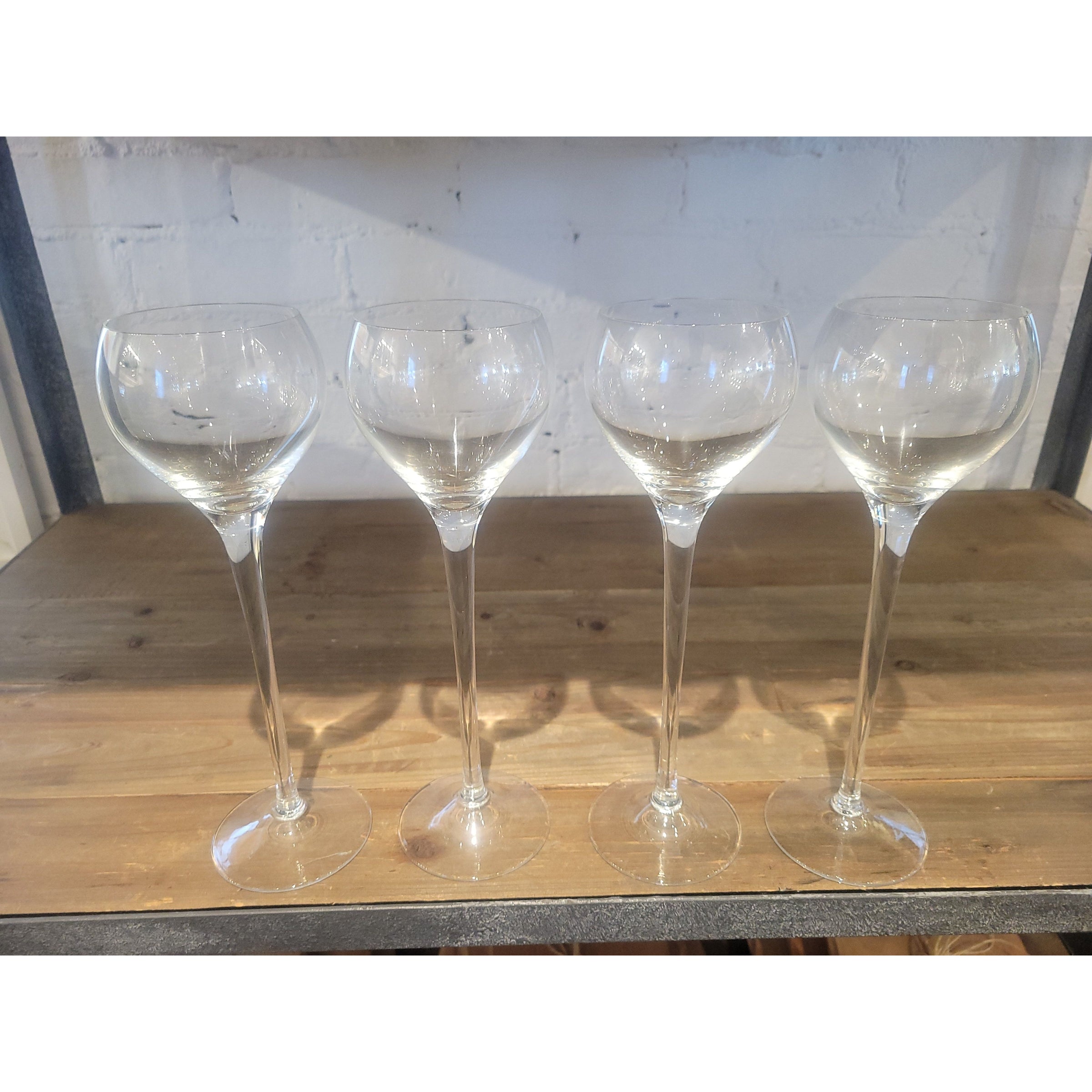 SET of 4 Crystal Long-Stemmed White Wine Glasses Attrib. to Badash