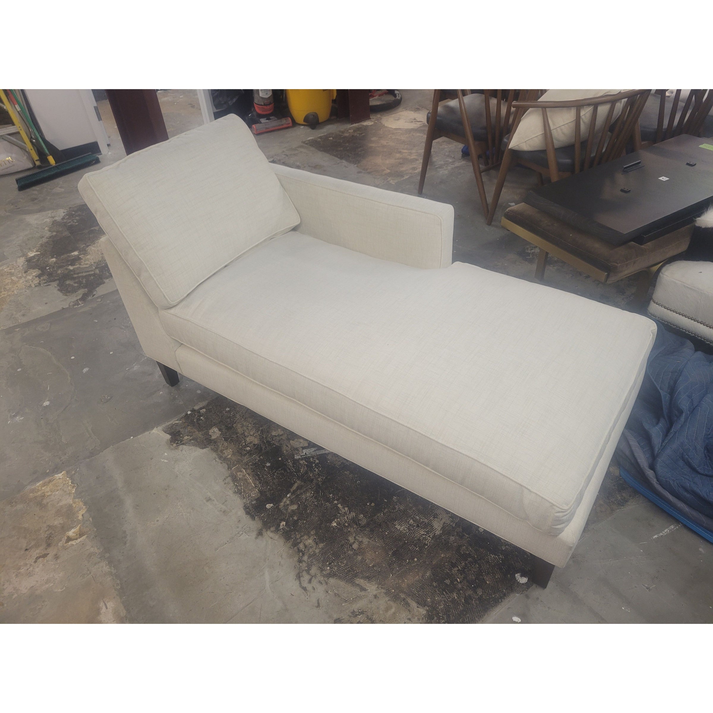 Desert Color Performance Woven Chenille Chaise Lounge