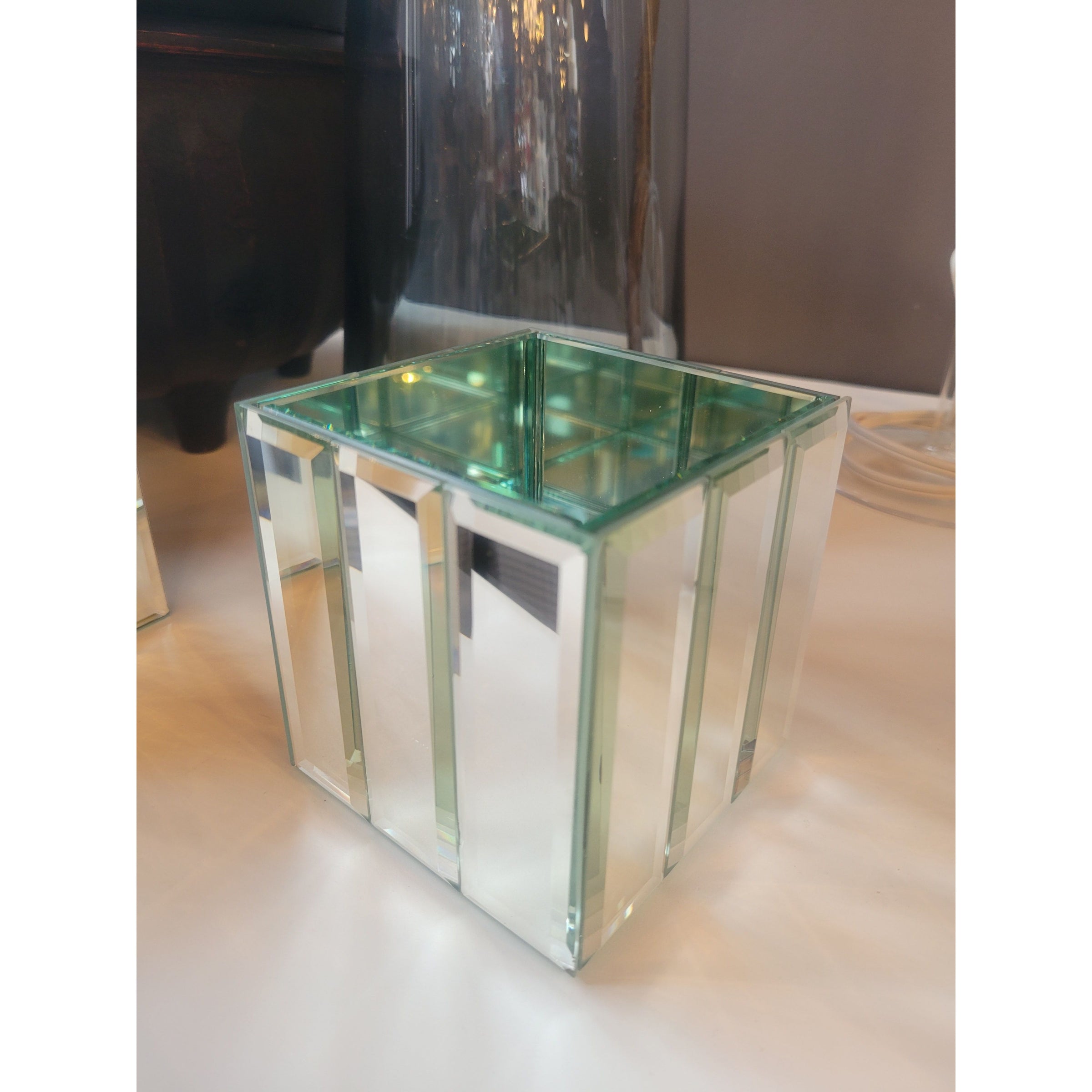 Mirror Glass Cube