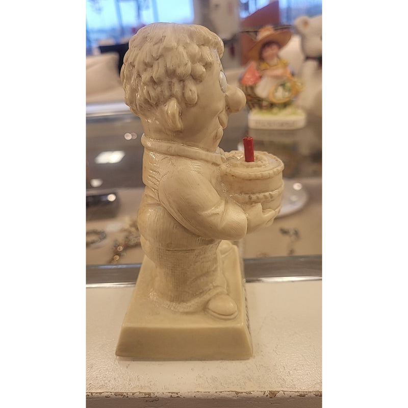 Sillisculpts Birthday Vinyl Figurine by R&W Berries