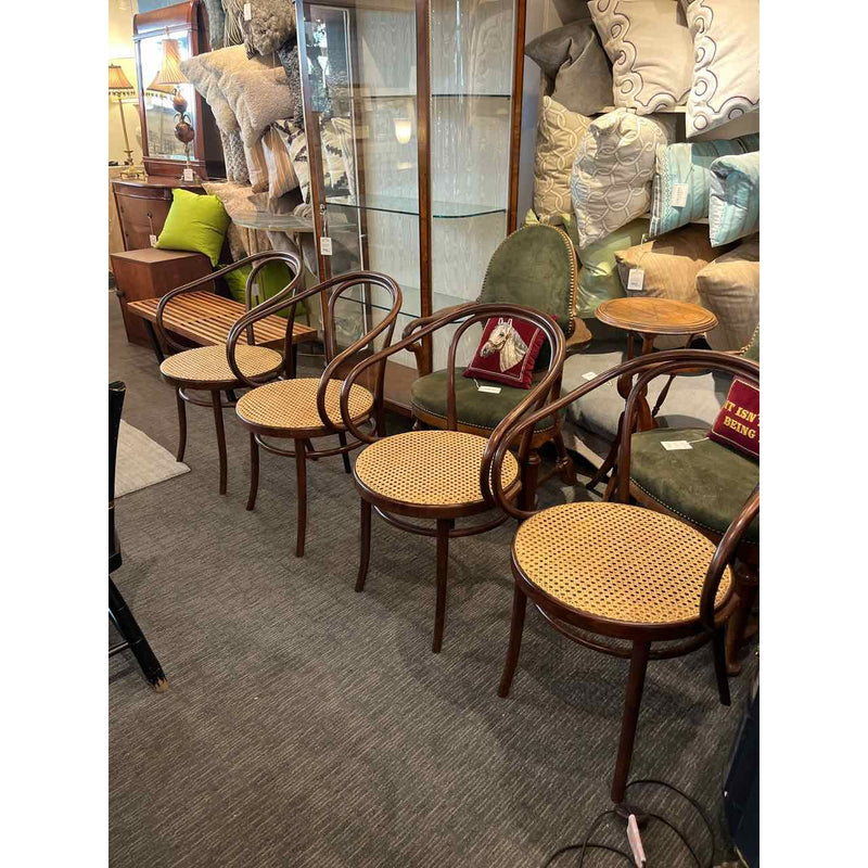 Set (4) Thonet Bentwood Chairs w/Steam-bent Beechwood w/arms