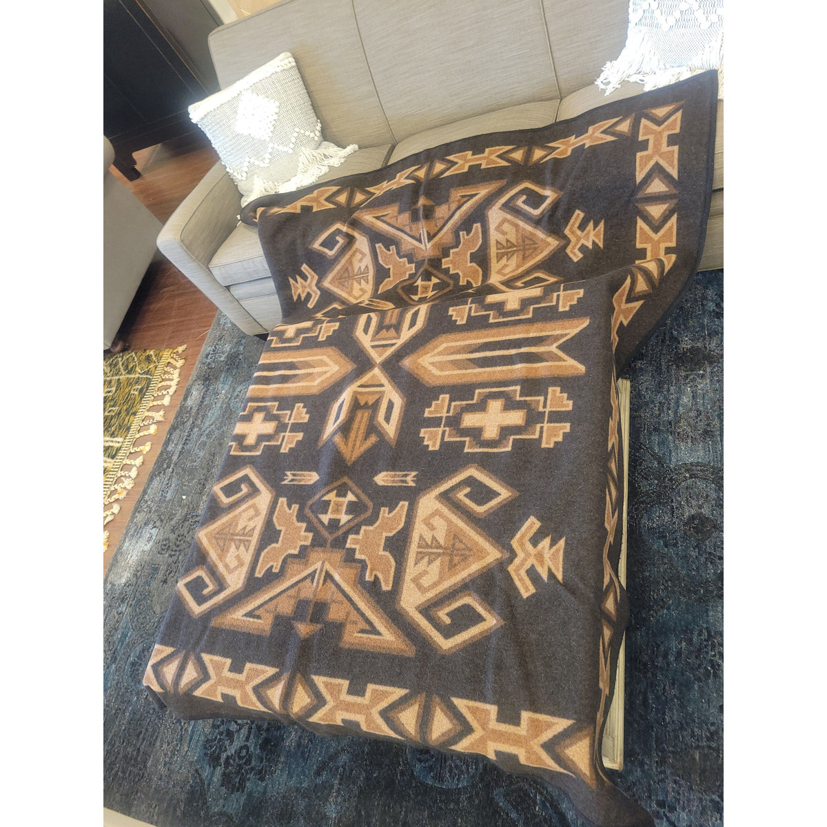 Reversible Tan / Brown Wool Beaver State Saddle Blanket by Pendleton - colletteconsignment.com