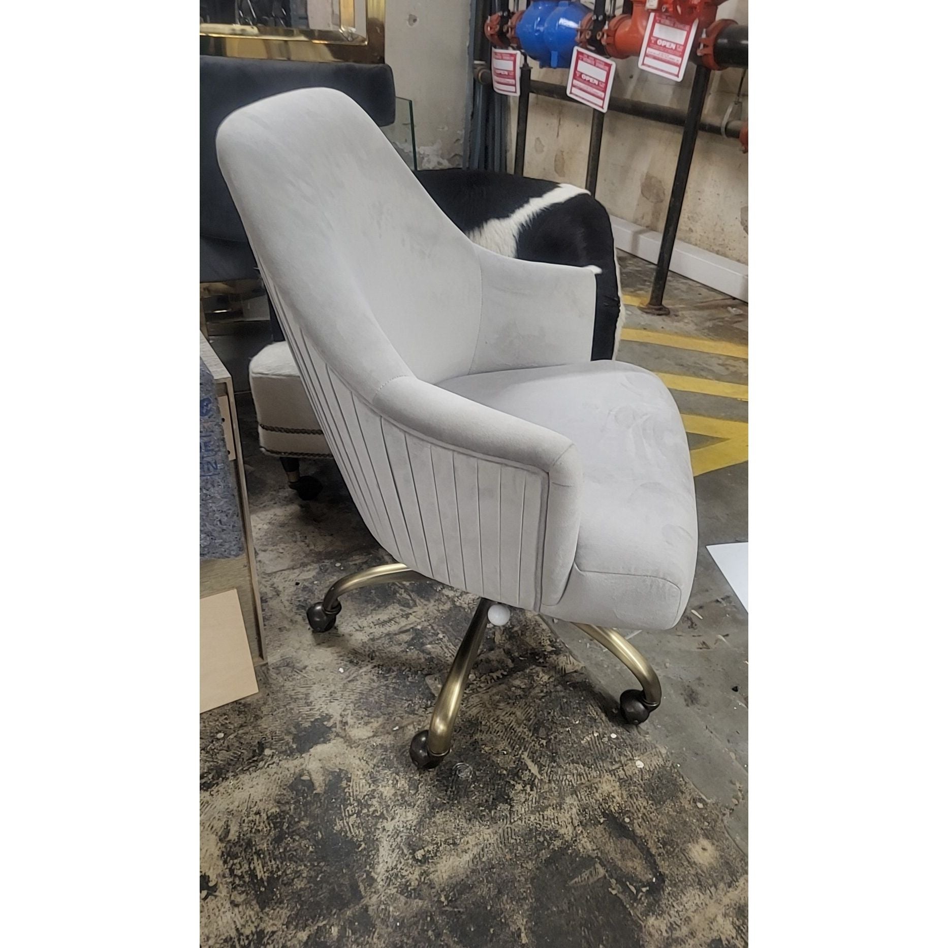 Velvet Rolling Desk Chair