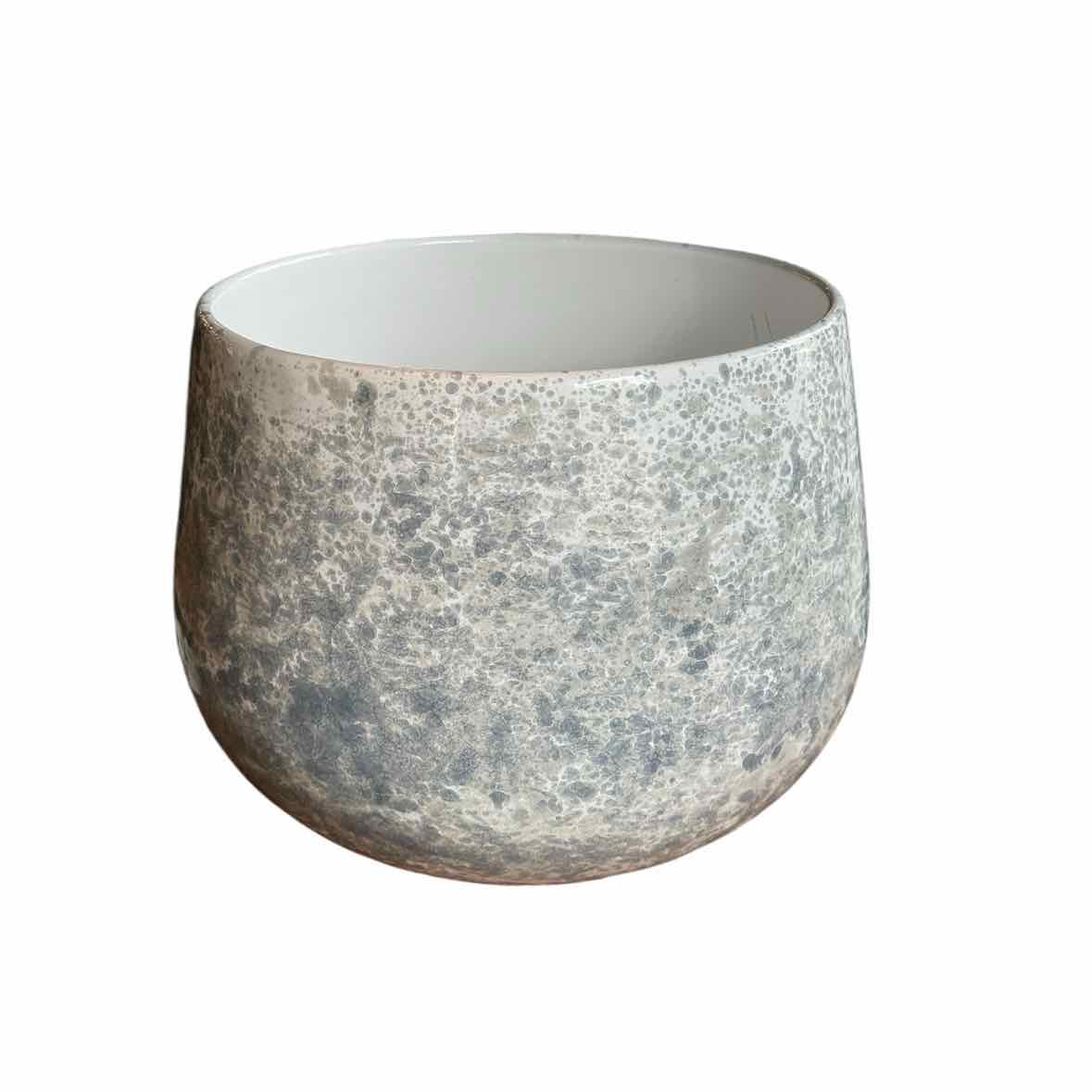 Destinos Small White & Grey Indoor Planter