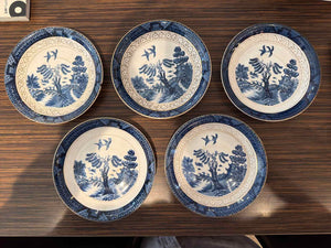 Set of 5 Blue Willow Tea Saucers 5.5'Diam AS IS