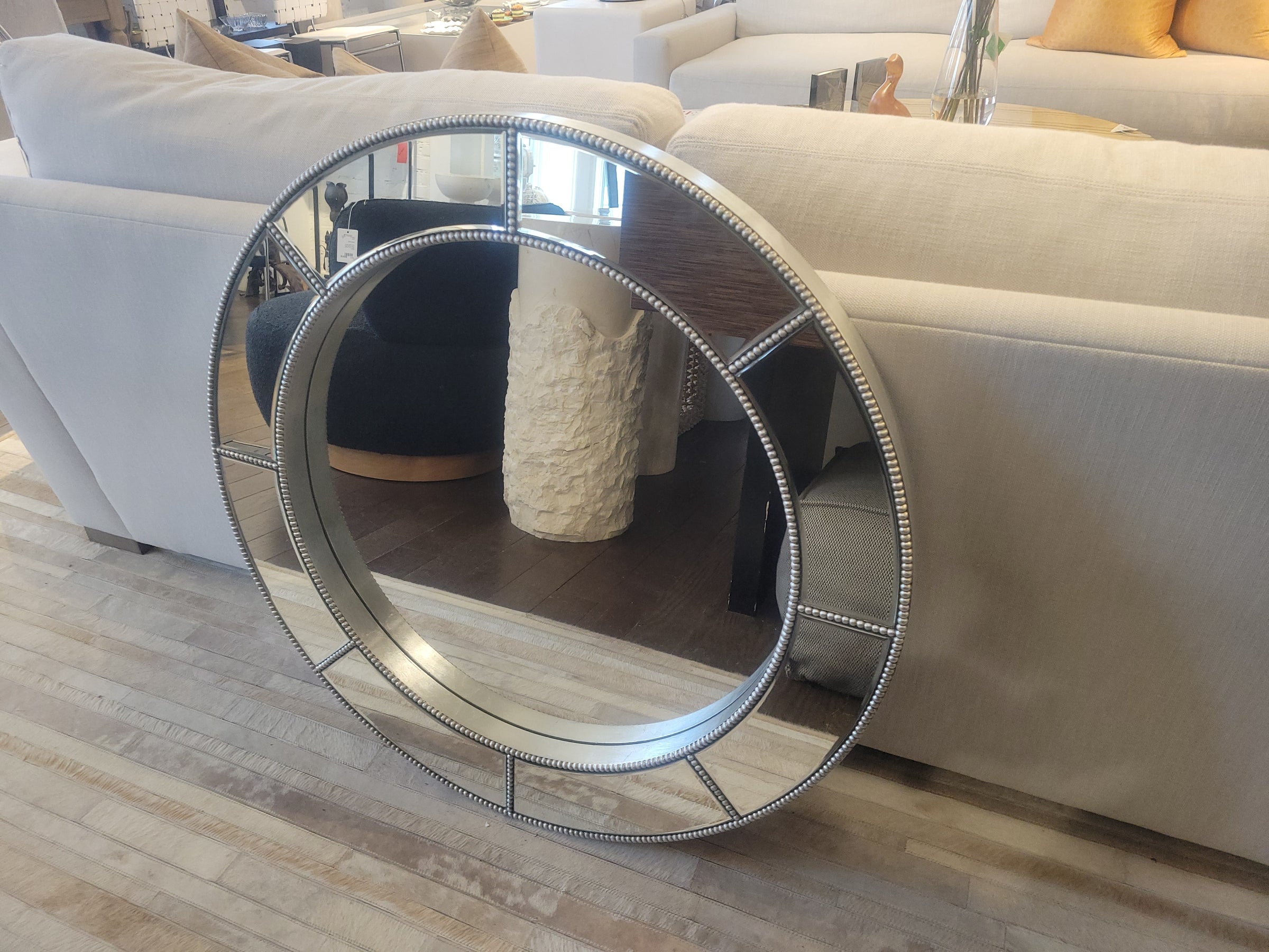 Beaded Edge Round Mirror w/ Beveled Glass
