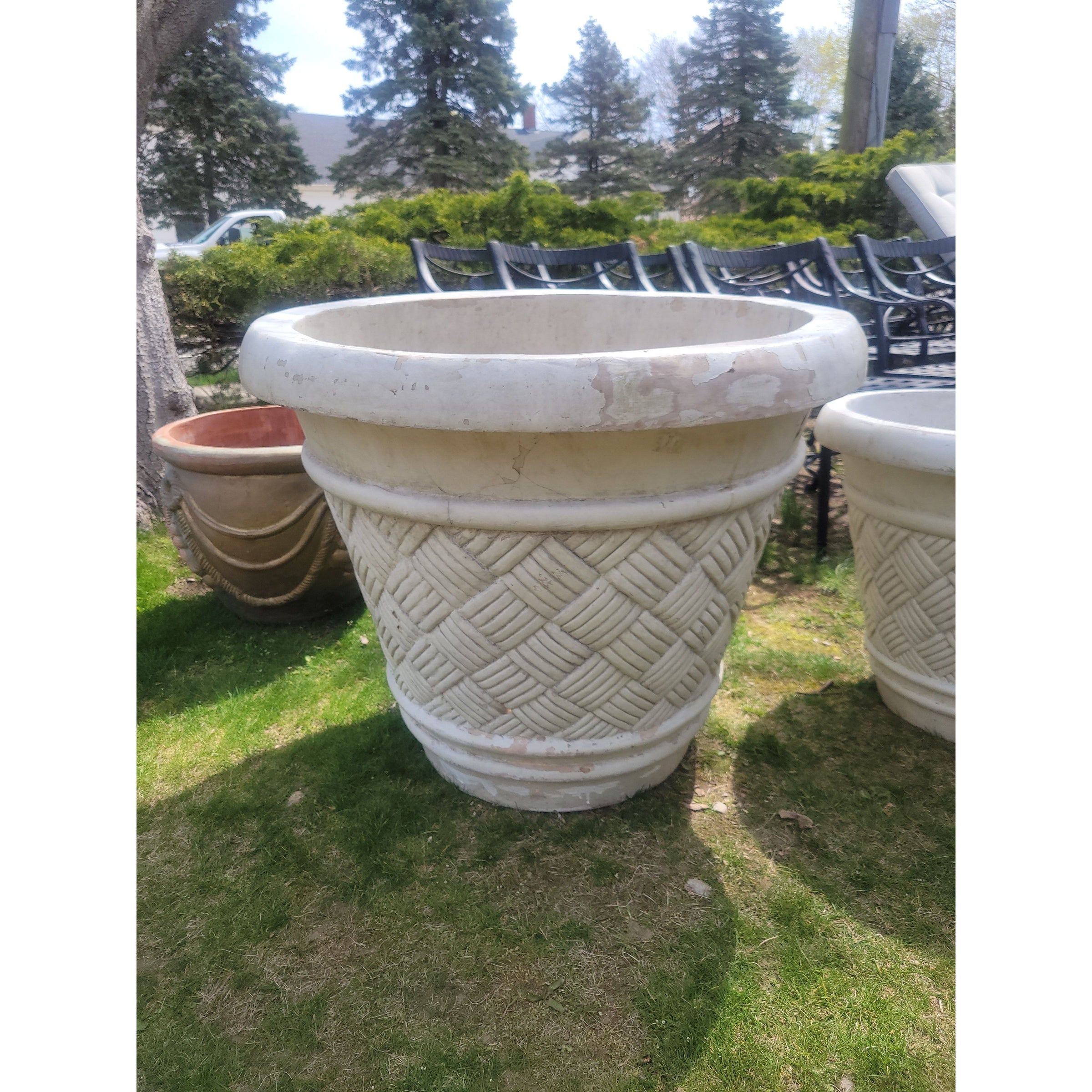 Large White Fiberglass Planter w/ Lattice Design