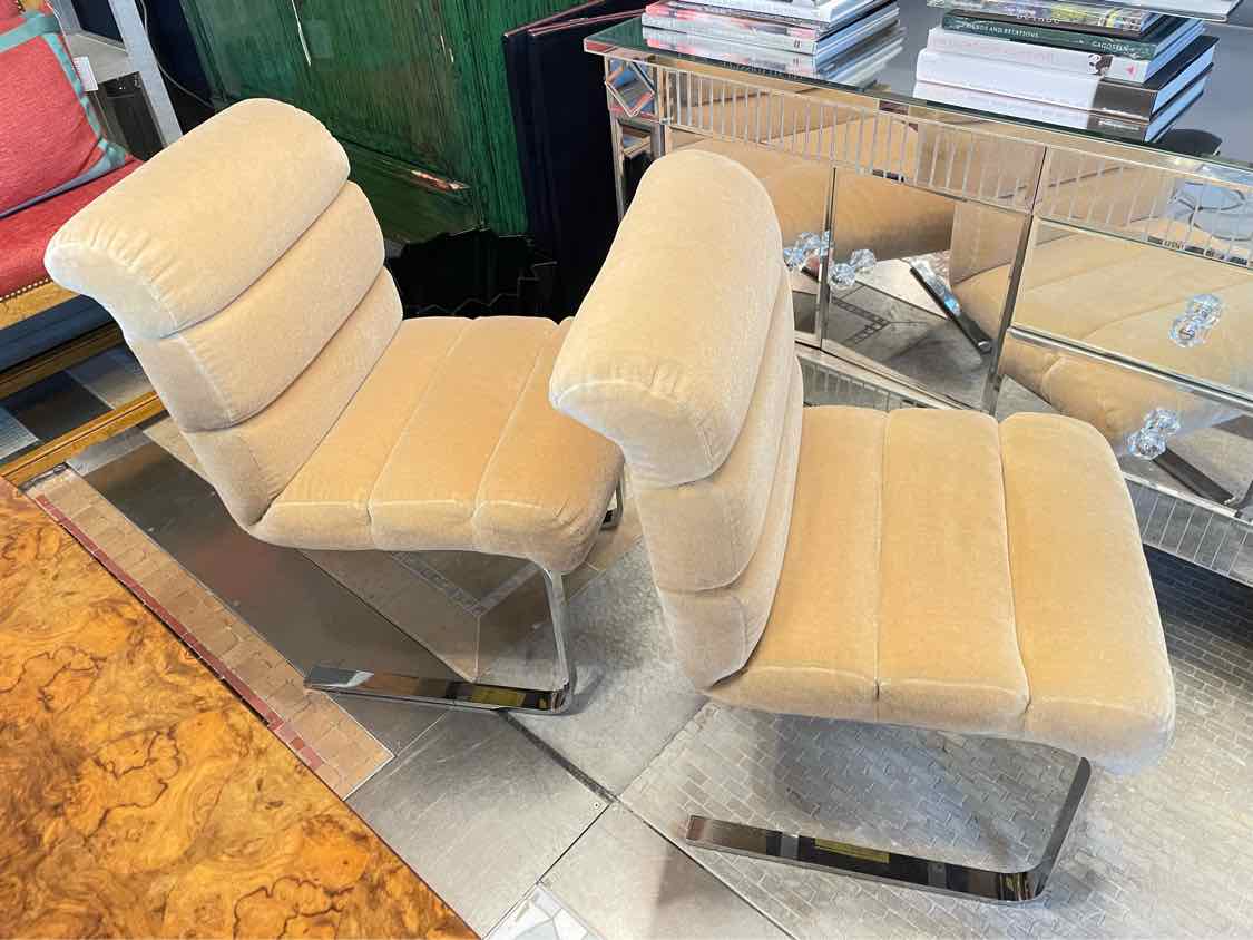 SET of 8 Wool Mohair Cantilever Dining Chairs by Pace (AS IS)