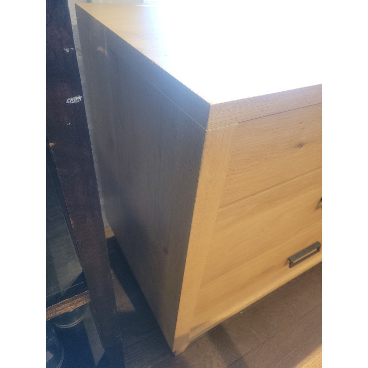 6-Drawer Natural Oak Dresser w/ Metal Pulls - colletteconsignment.com
