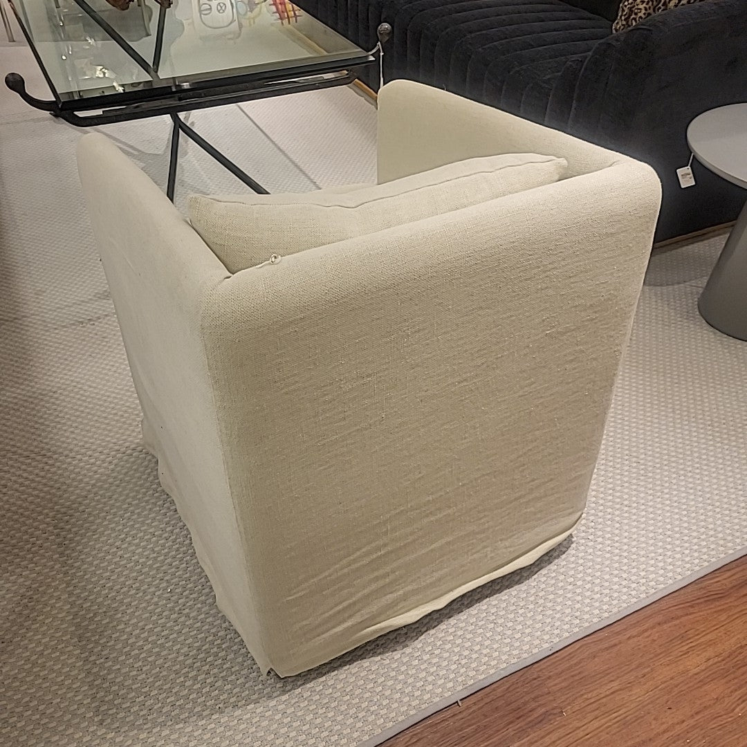 Helsinki Rolling Chair in Oyster Linen