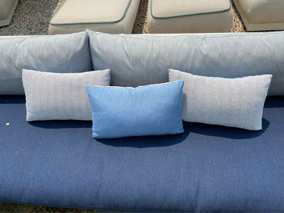 Set of 3 Half Blue / White Rectangular Outdoor Pillows
