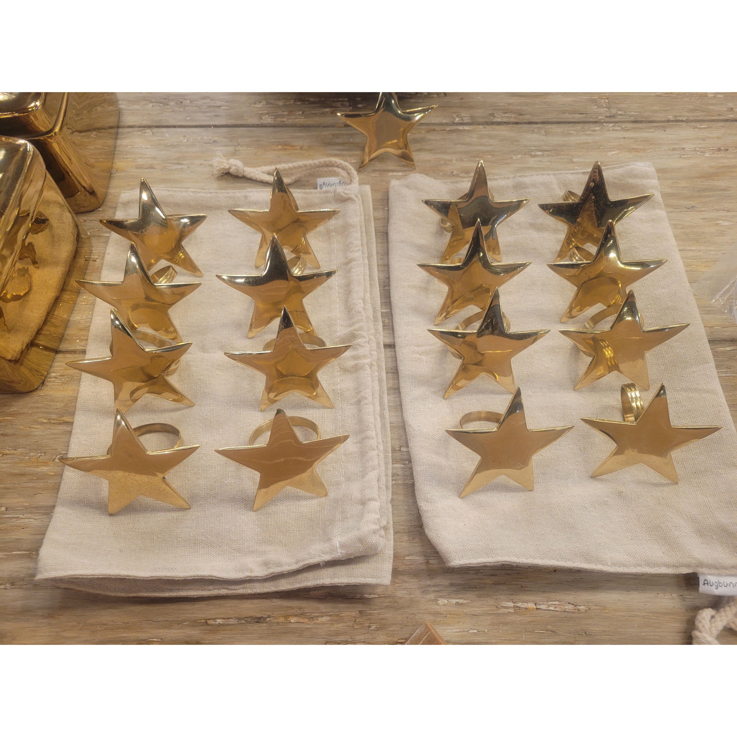 Set of 8 Gold Star Napkin Rings - colletteconsignment.com