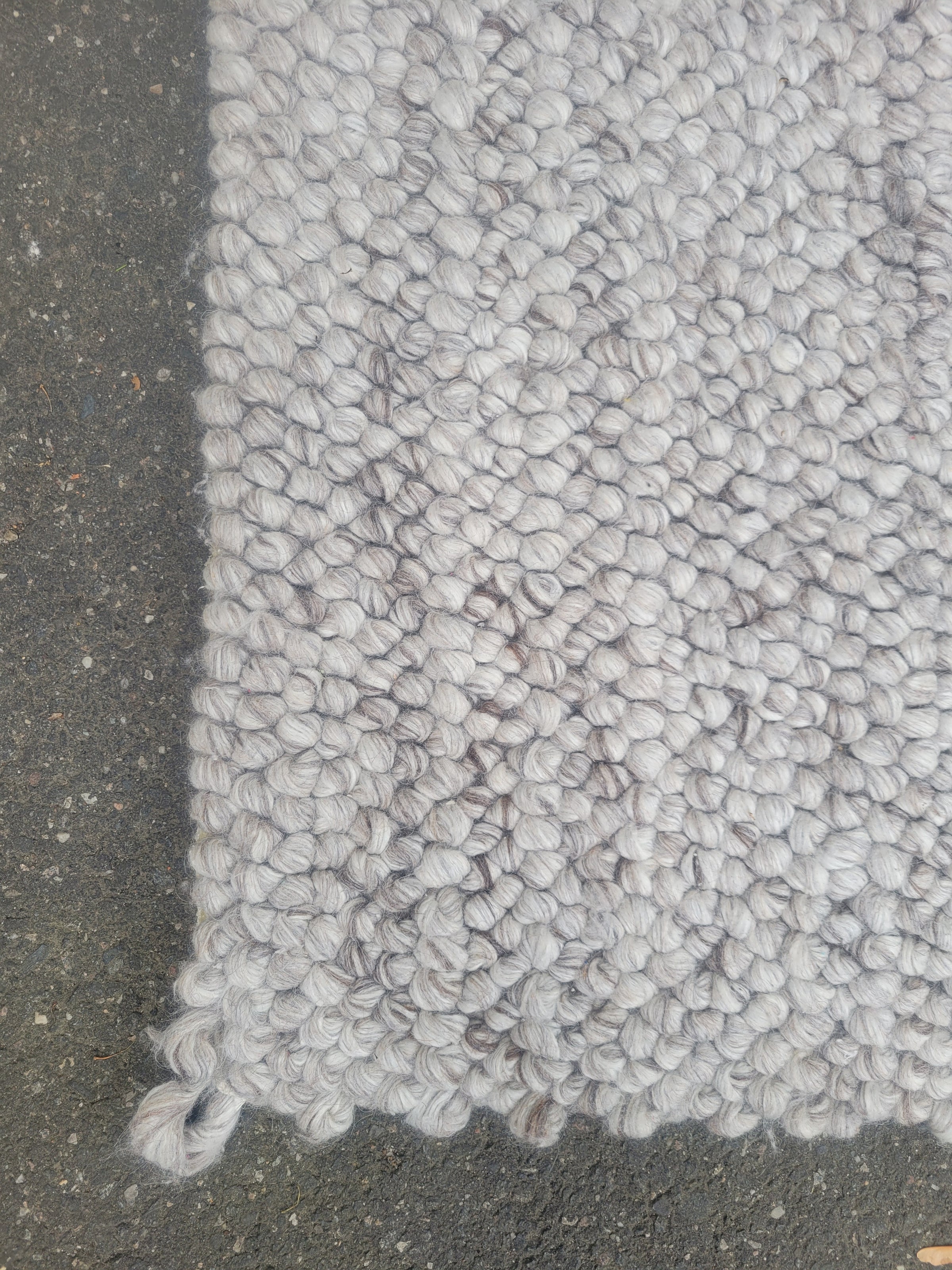 11' x 12' Gray Wool Pebble Rug