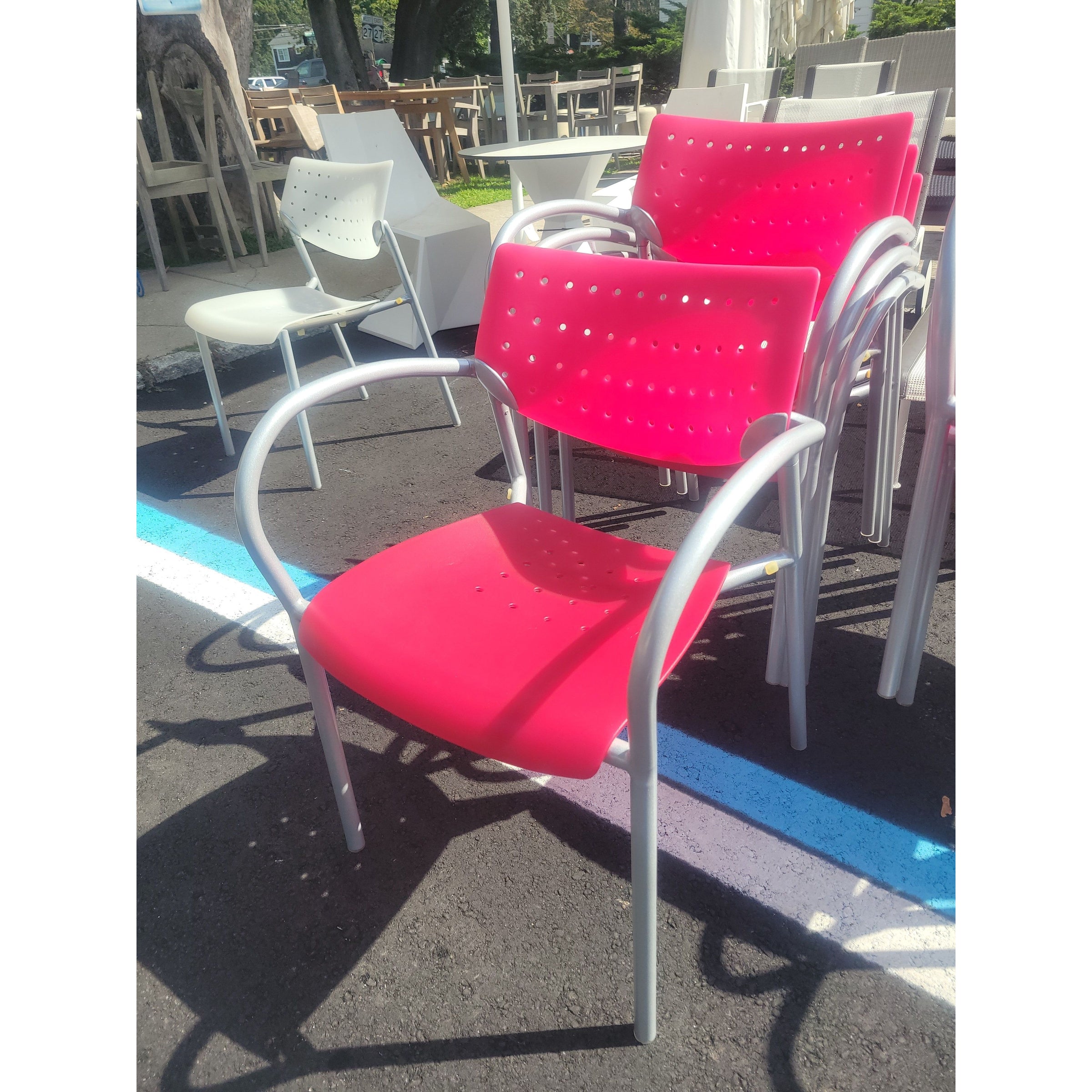 SET of 4 'Also' Red Polymer Dining Arm Chairs by Keilhauer