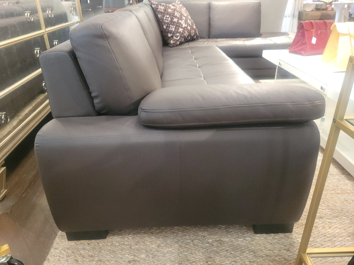 10-ft Tufted Brown Leather L Sectional