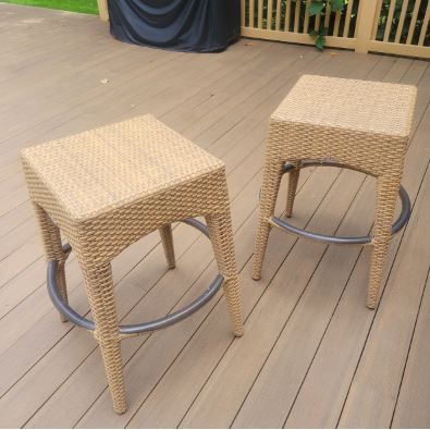 Outdoor Wicker Bar w/ 2 Stools by Gloster