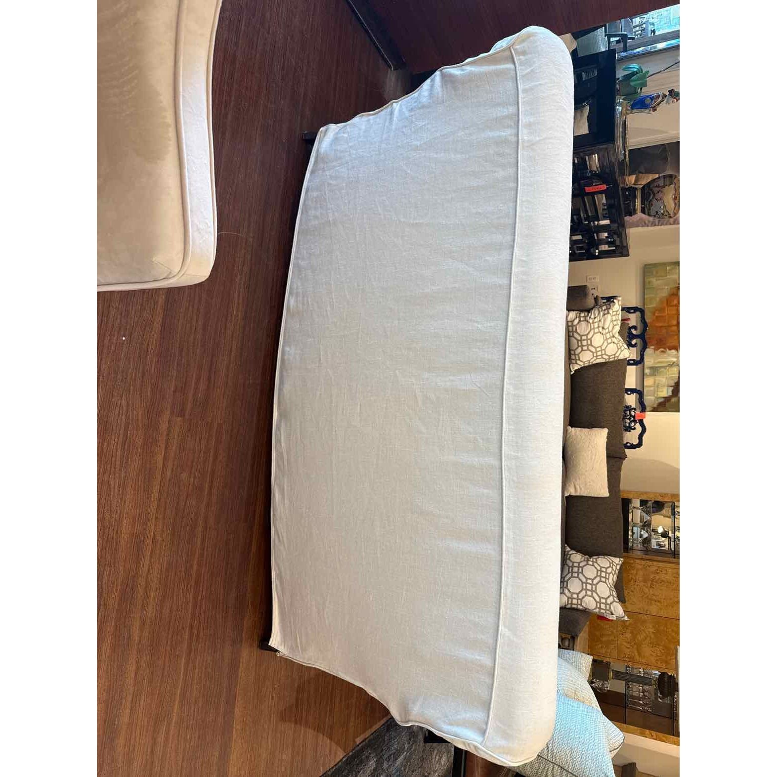 White Linen Shabby Chic 2-Seater Sofa by Rachel Ashwell