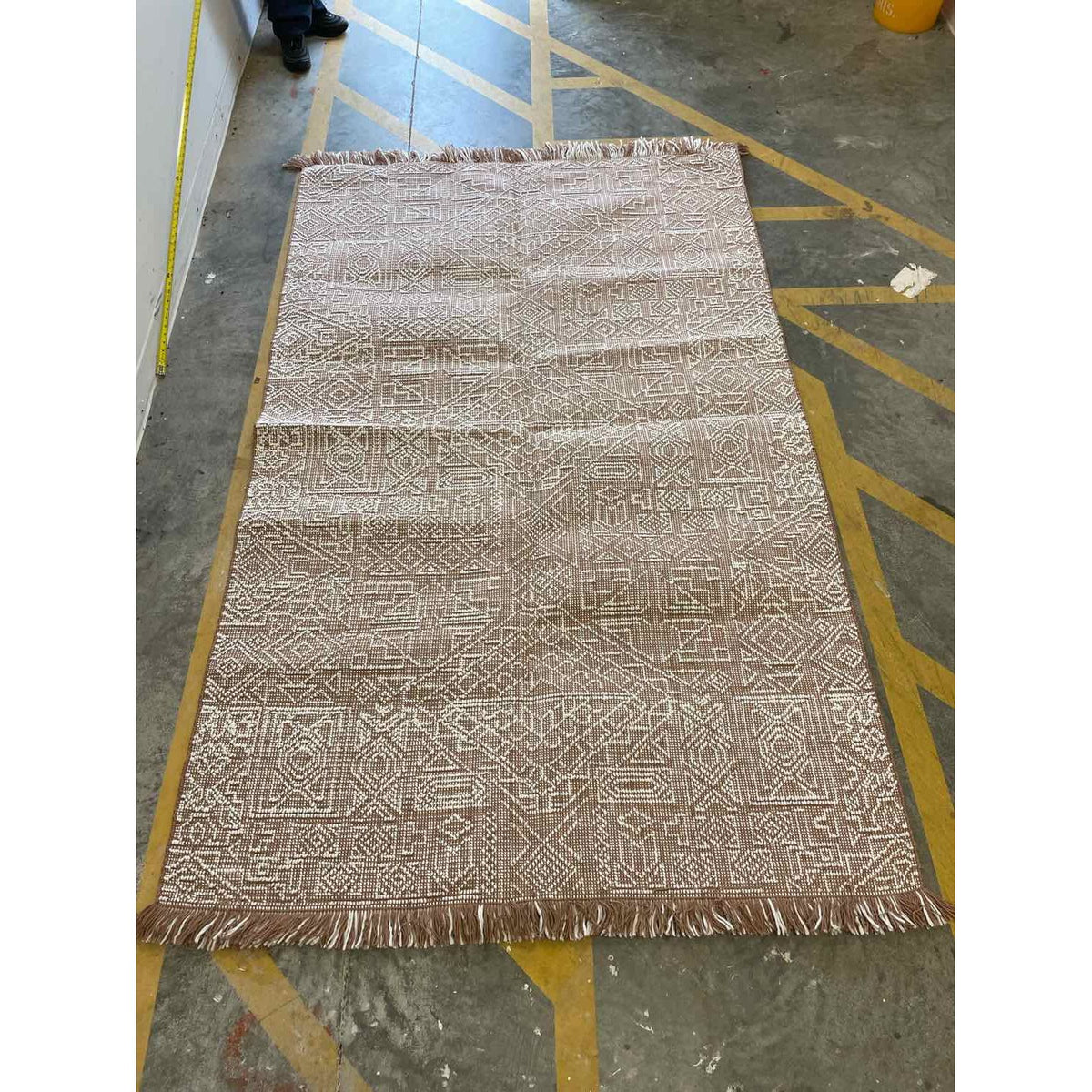 5' x 8.6' Flatweave Brown & White Wool Rug #33