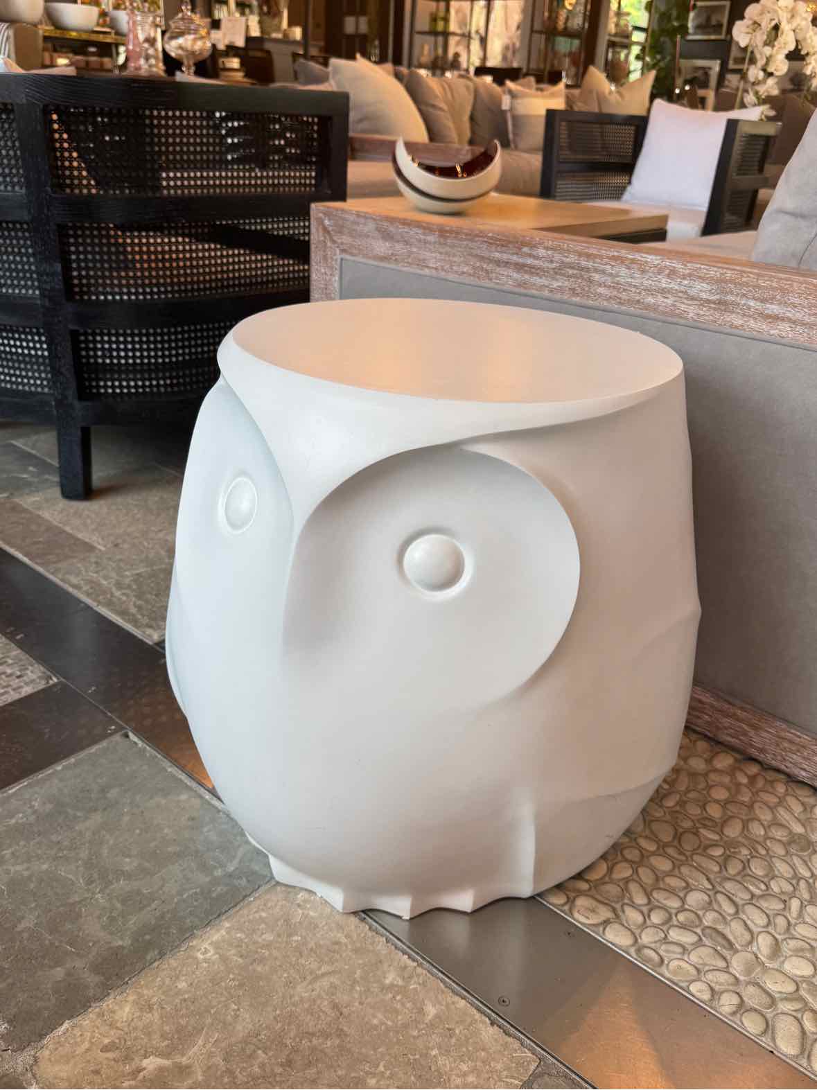 'Mister Owl' White Plaster / Cement Side Table by Moss & Lam