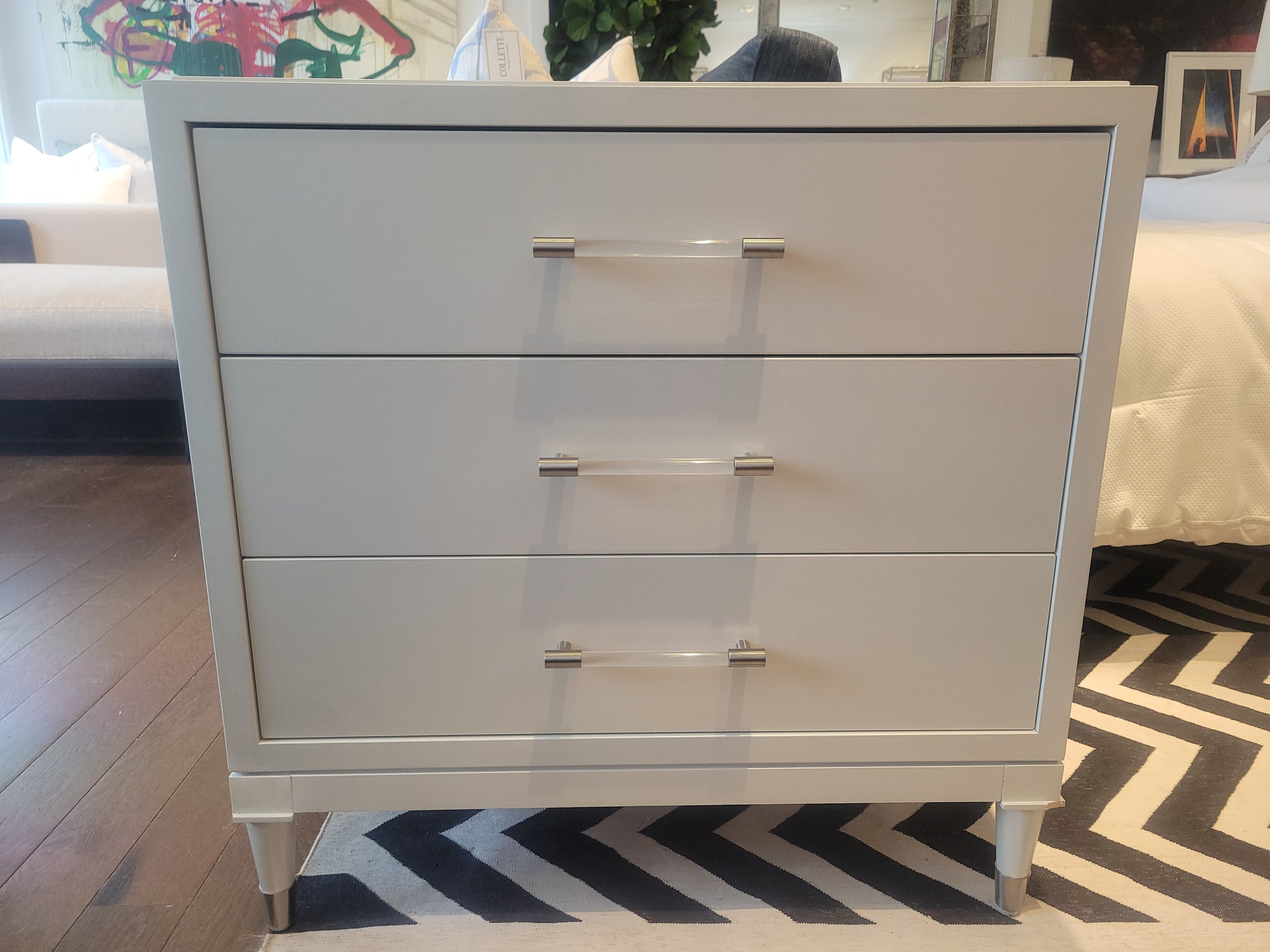PAIR of 3-Drawer White Nightstands w/ Nickel & Lucite Pulls by Vanguard (AS IS)