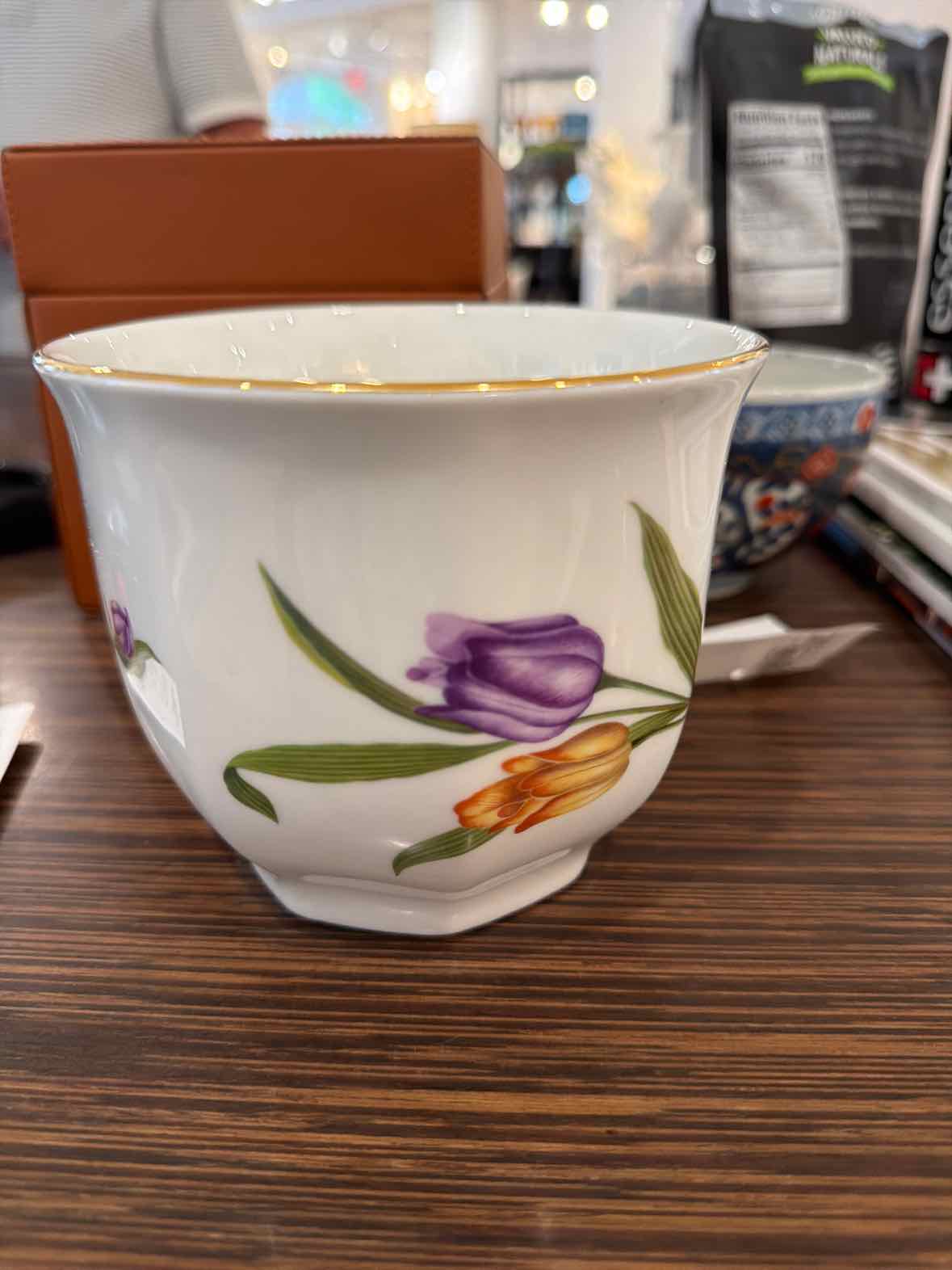 Small Bavarian Jardiniere 5"Diam x 4"H