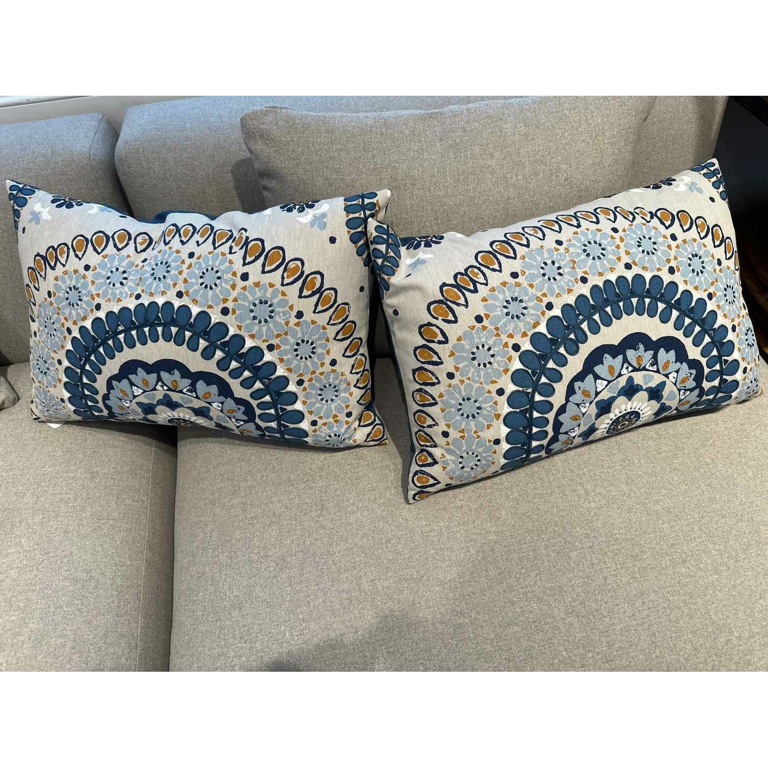 Pair of Rectangular Printed Pillows Half Moon Shape Pattern