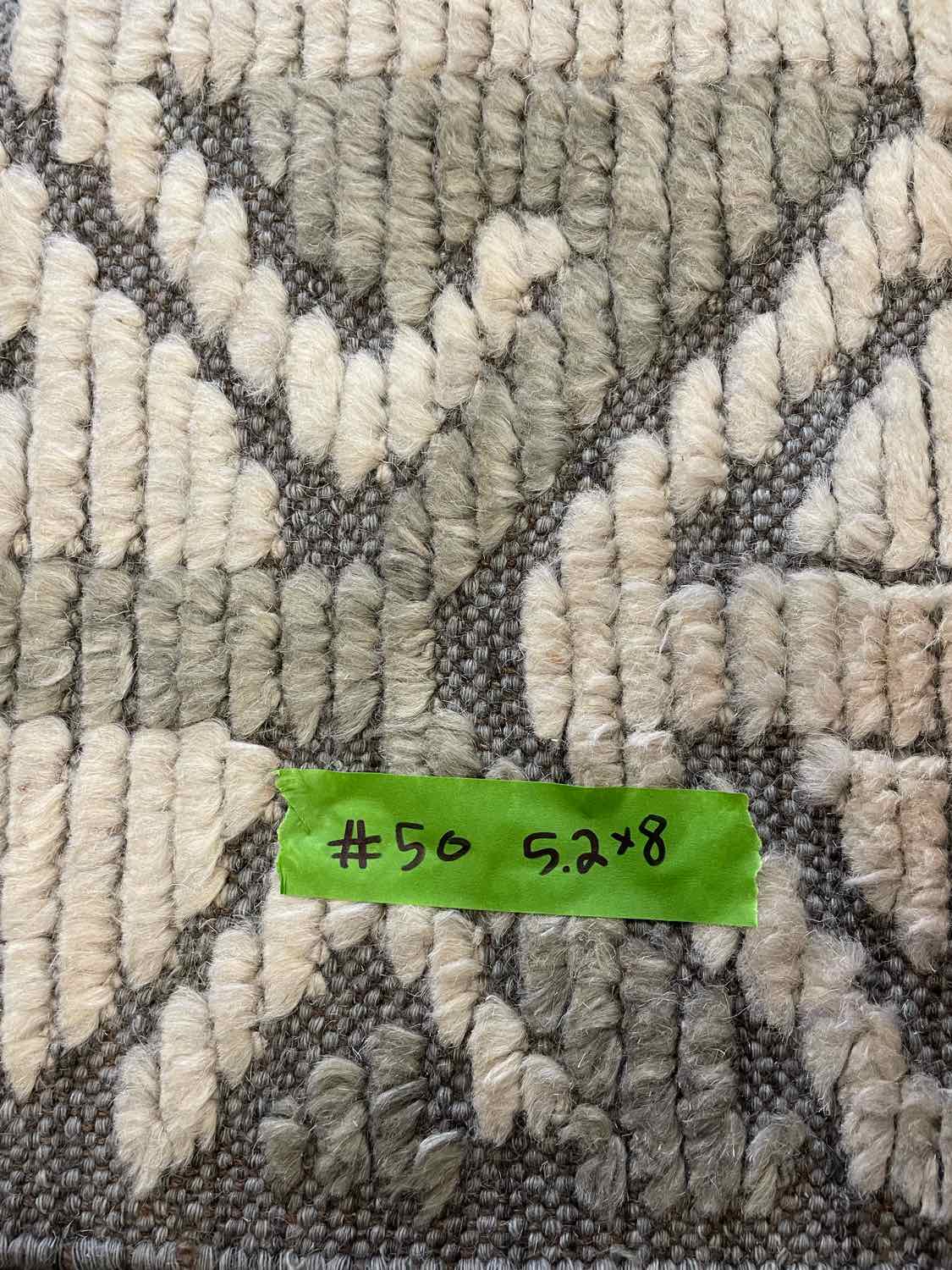 5.2' x 8' Gray & Beige Abstract Arrows Pattern Rug #50