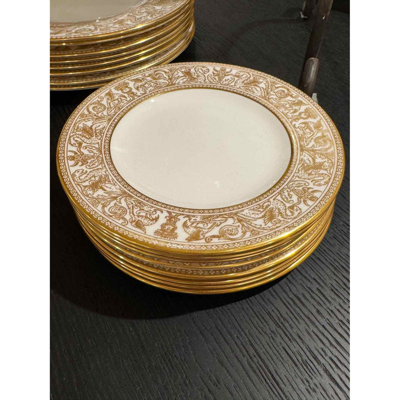 Set of Eight Bread & Butter Plates, Wedgewood Florentine, 6" Dia