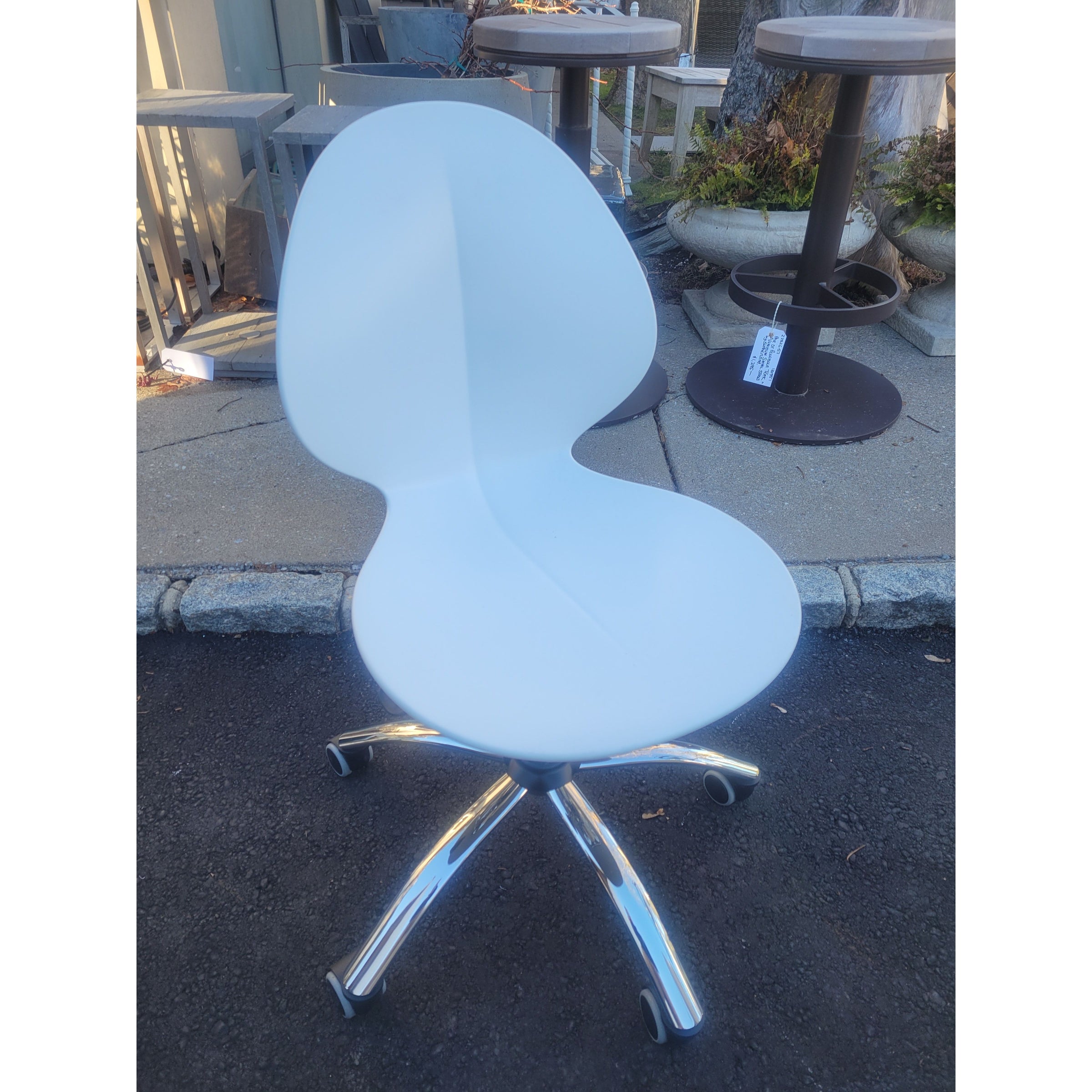 Basil White Poly Rolling Desk Chair Attrib. to Calligaris