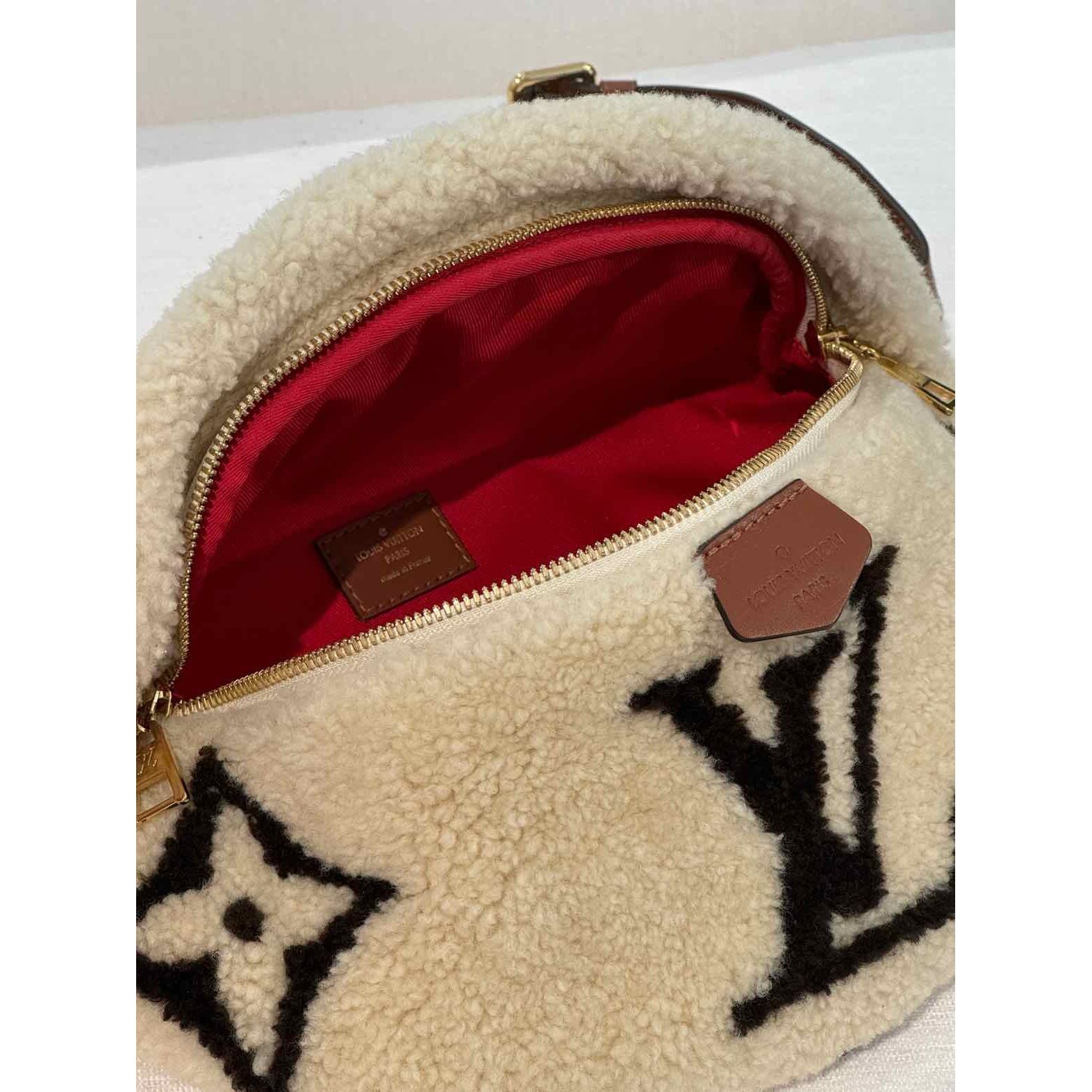 Louis Vuitton Shoulder