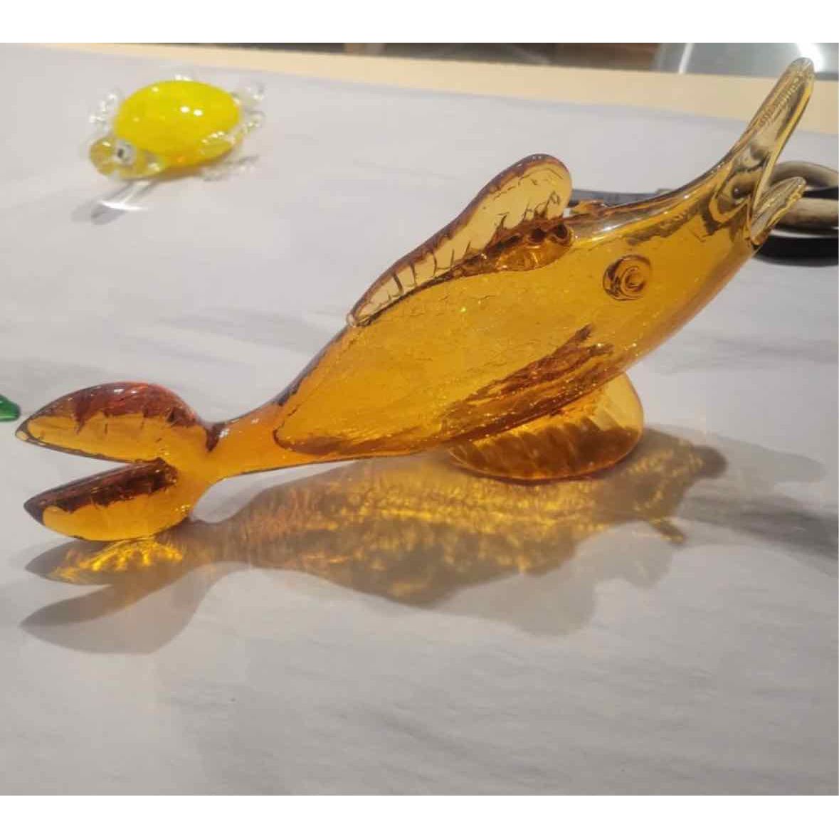 Orange Blanco Glass Fish in Crackle Glass